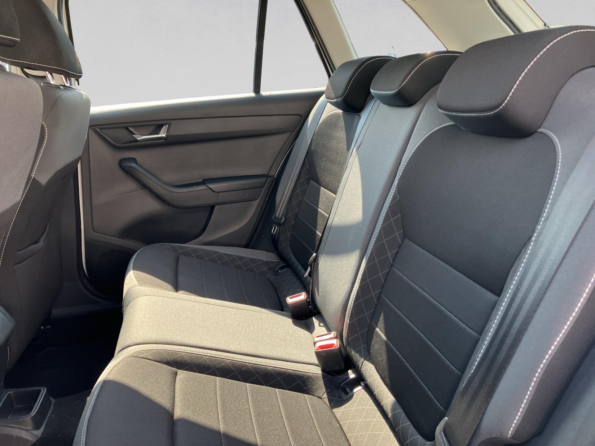 SKODA Fabia Combi 1.0 TSI Ambition-image-14