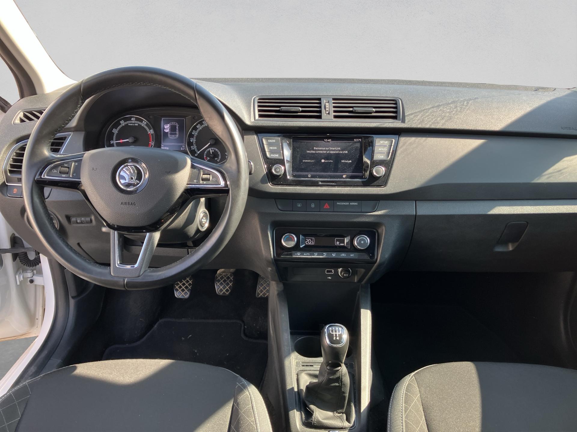 SKODA Fabia Combi 1.0 TSI Ambition-image-13