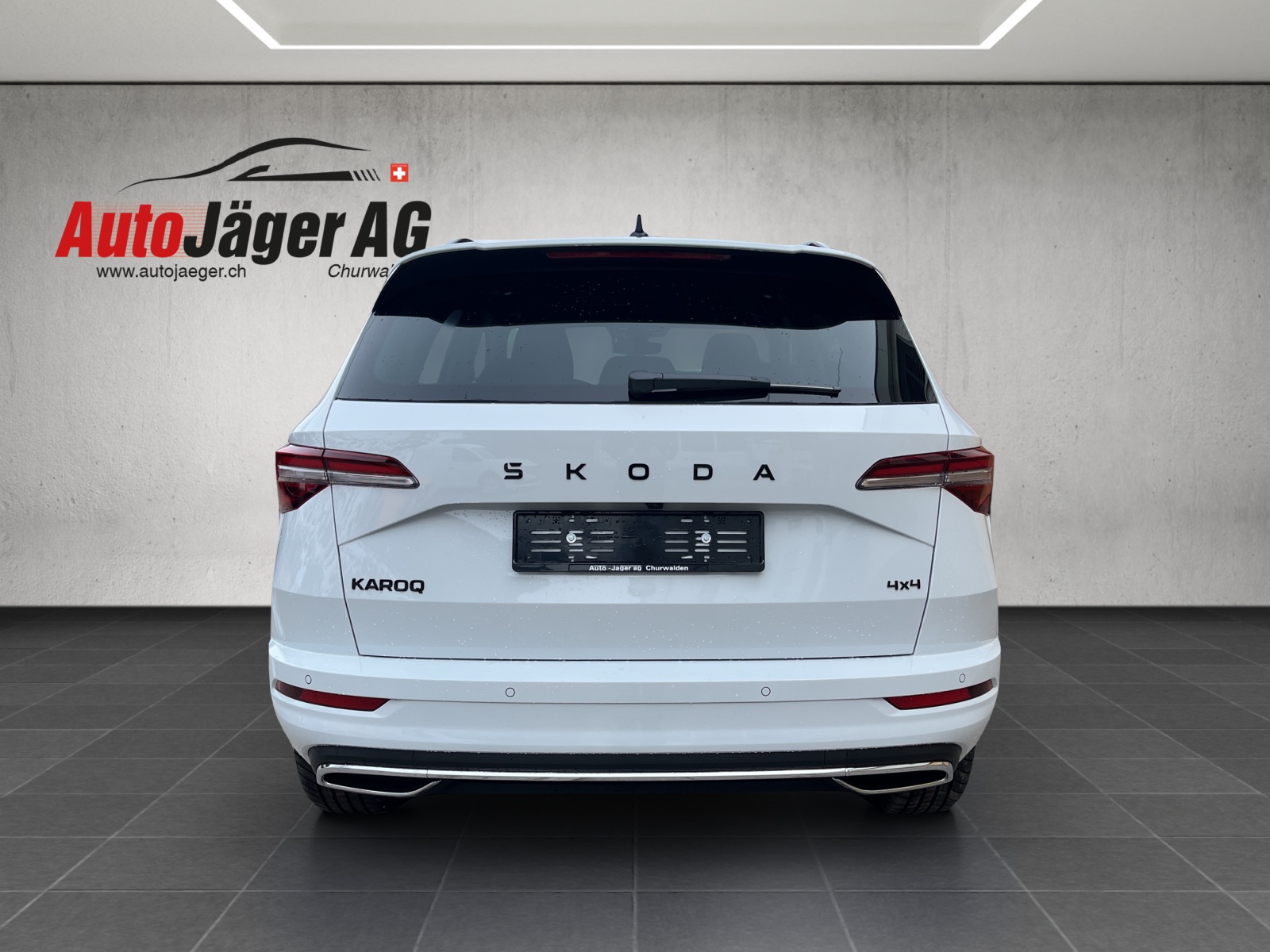 SKODA Karoq 2.0 TDI CR Sport Line 4x4 DSG-image-4