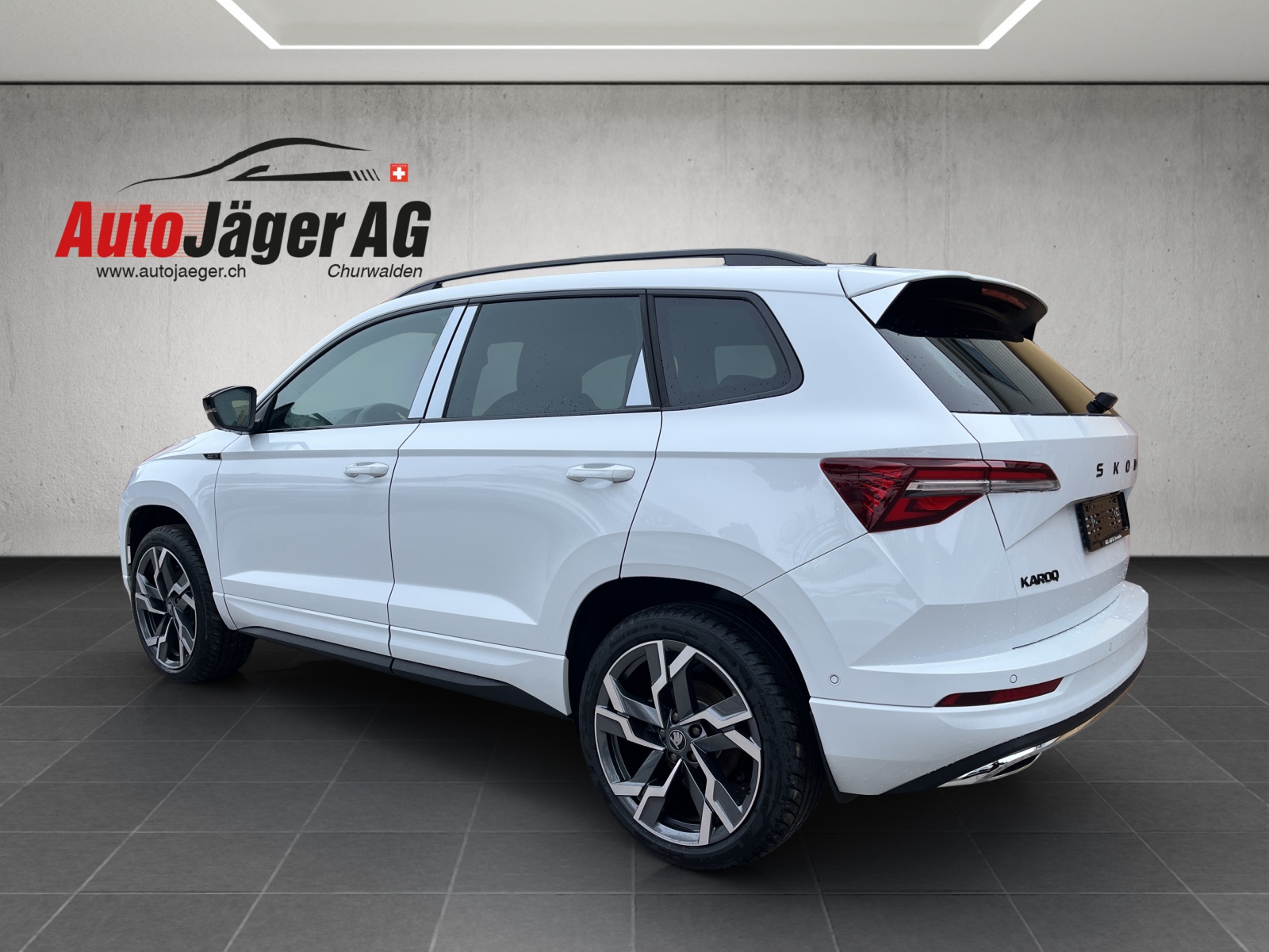 SKODA Karoq 2.0 TDI CR Sport Line 4x4 DSG-image-3