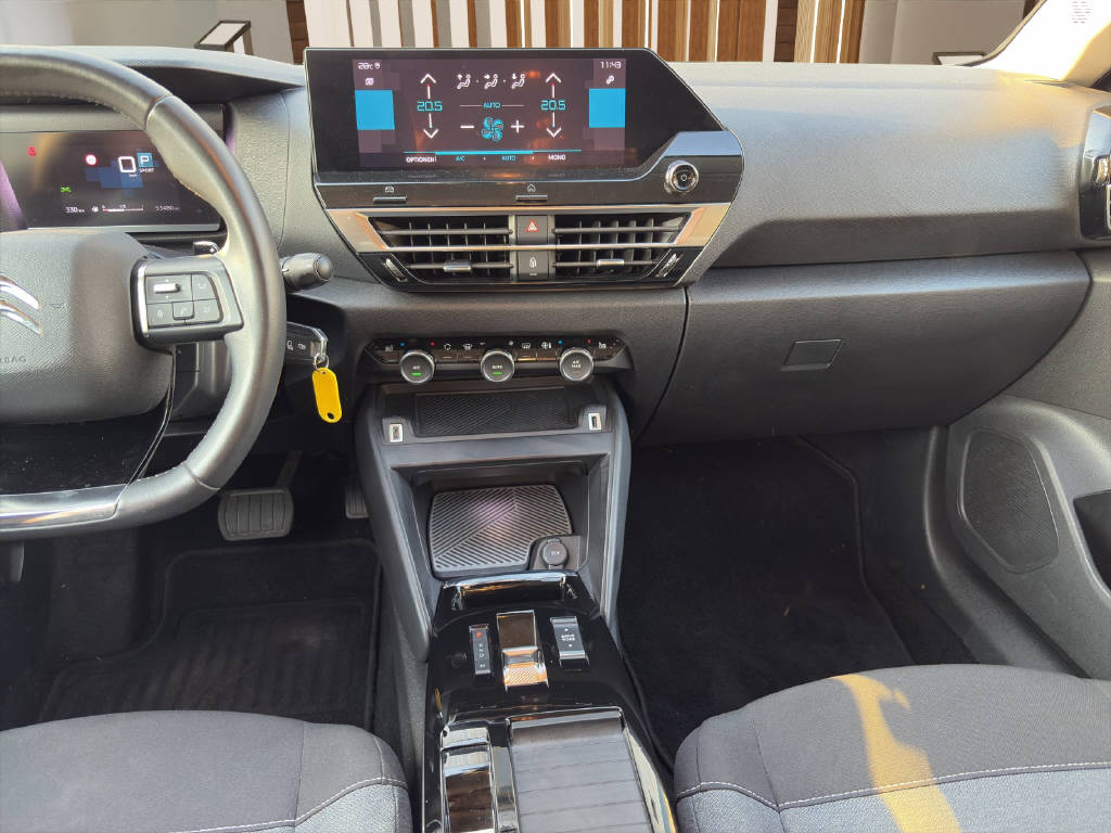 CITROEN C4 1.2 PureTech Swiss Edition-image-11