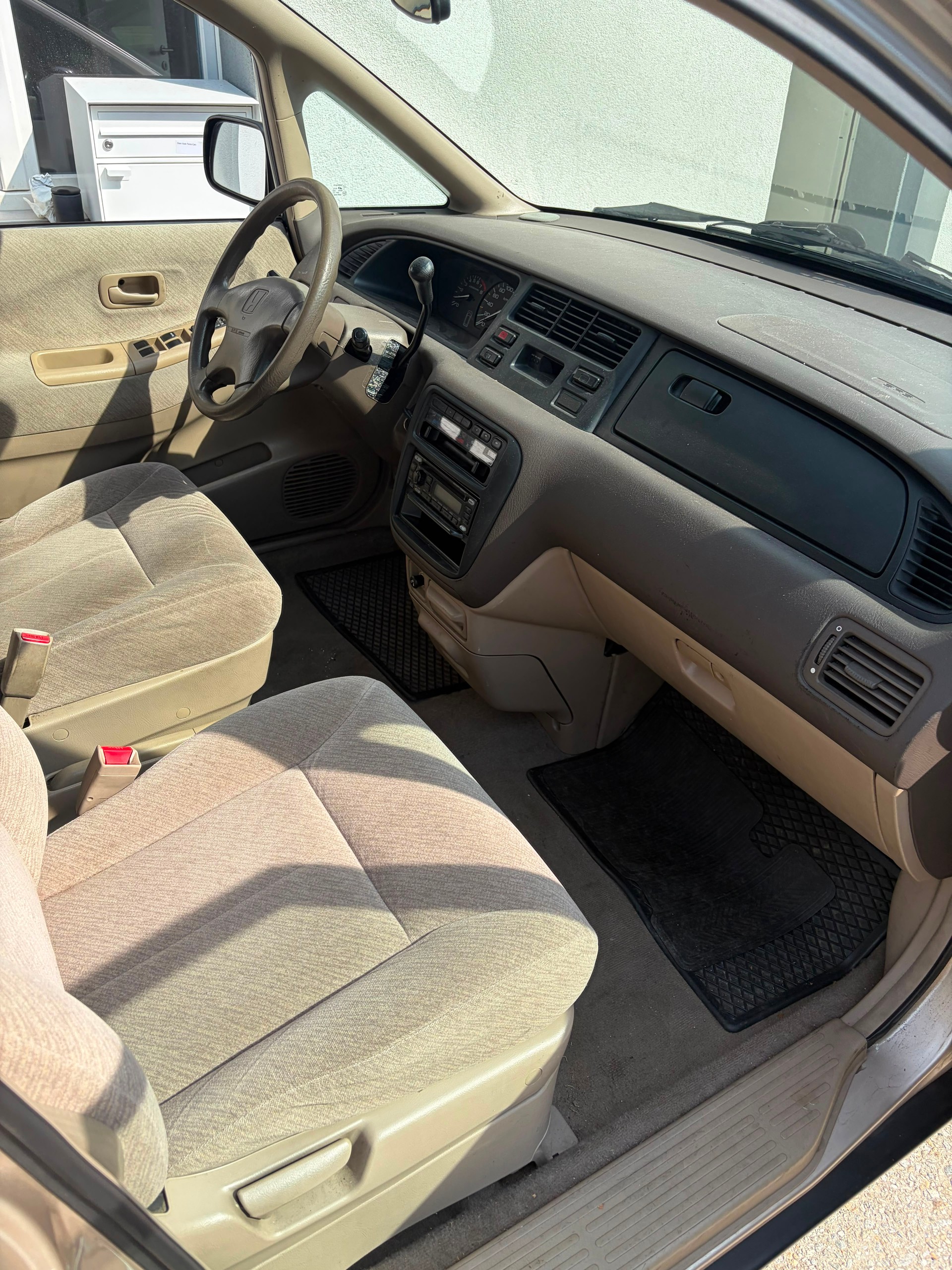 HONDA Shuttle 2.3i LS Swiss-image-8