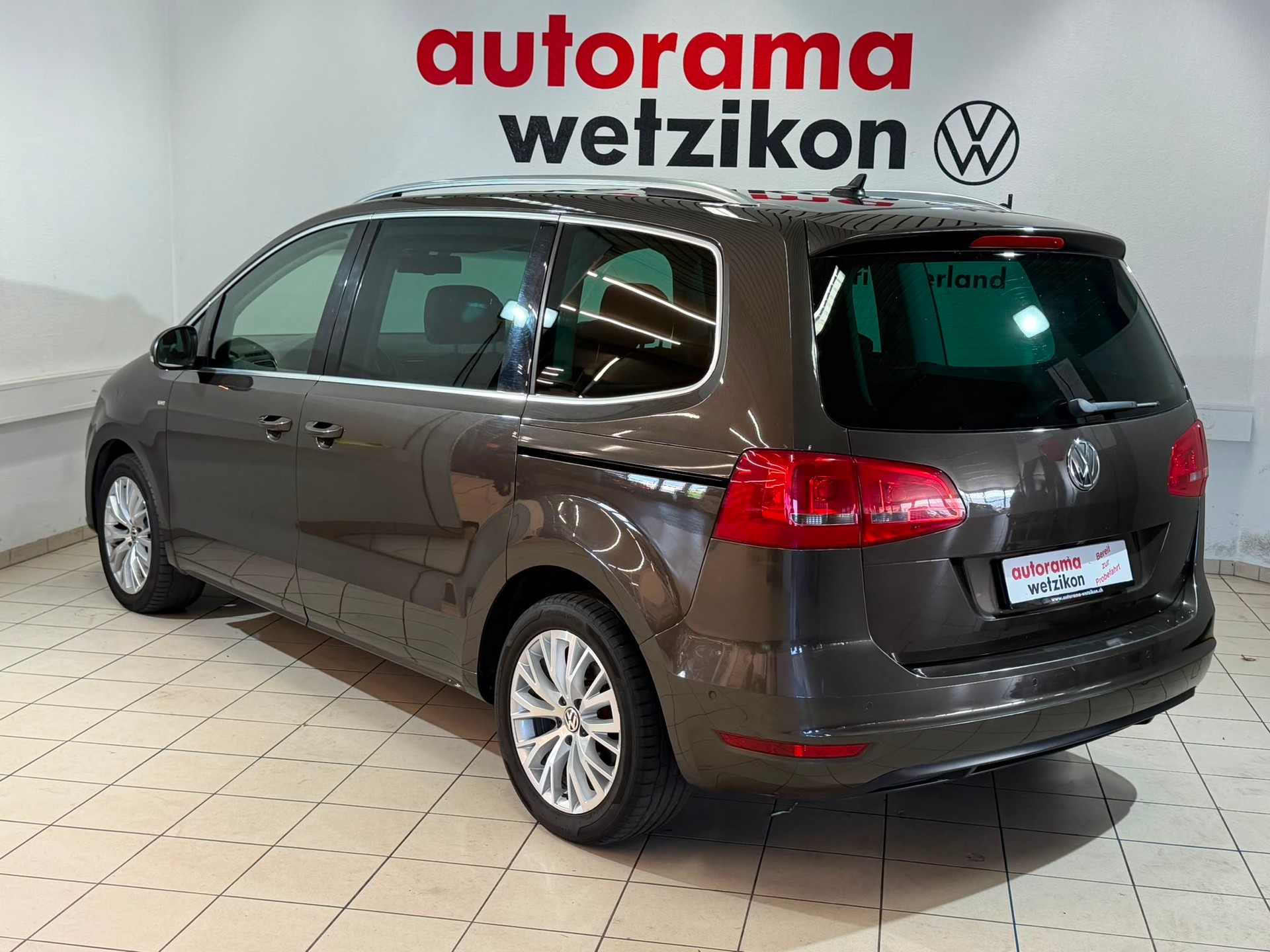 VW Sharan 2.0 TDI BlueMotion Technology Cup DSG-showroom-element-2