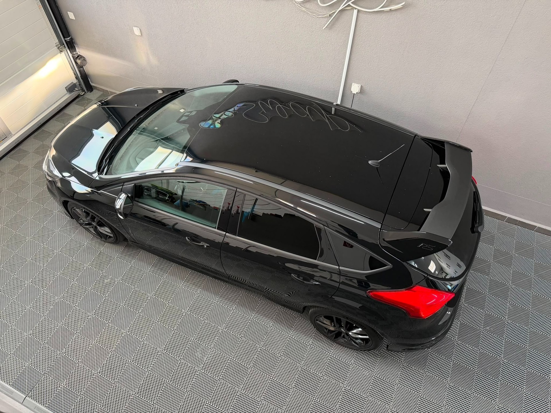 FORD Focus 2.3 EcoBoost RS AWD-showroom-element-1