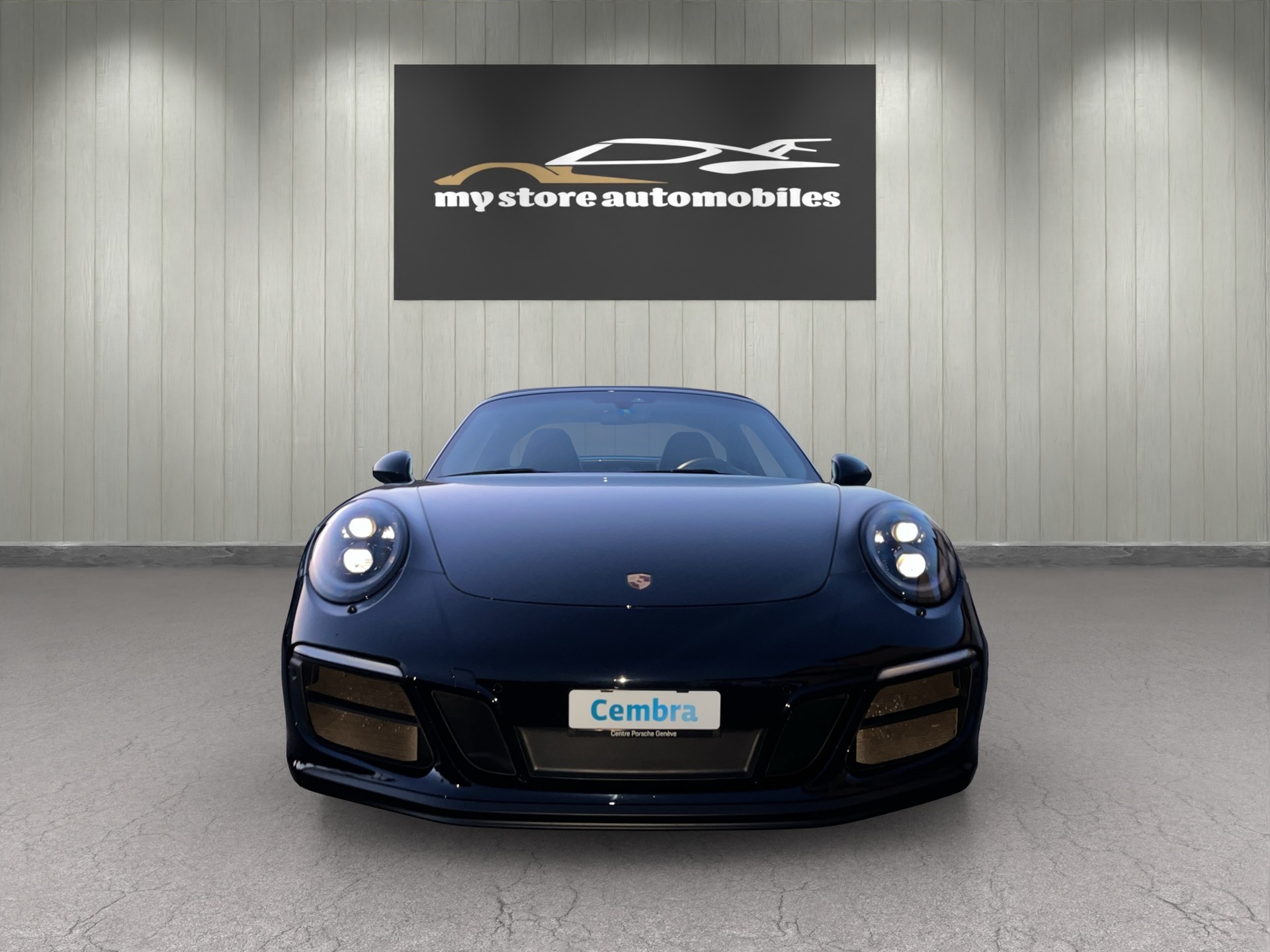 PORSCHE 911 Targa 4 GTS PDK-showroom-element-1