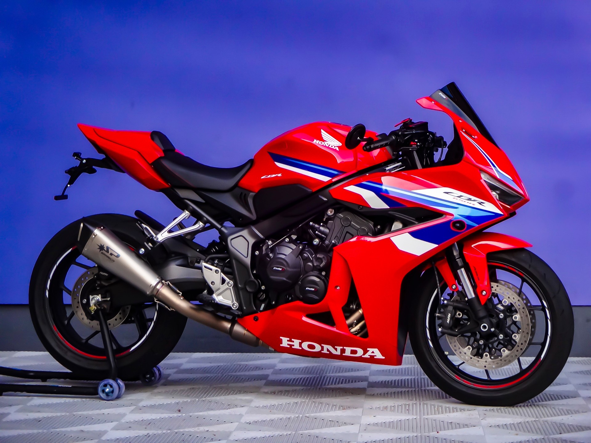 HONDA CBR 650 R-image-0
