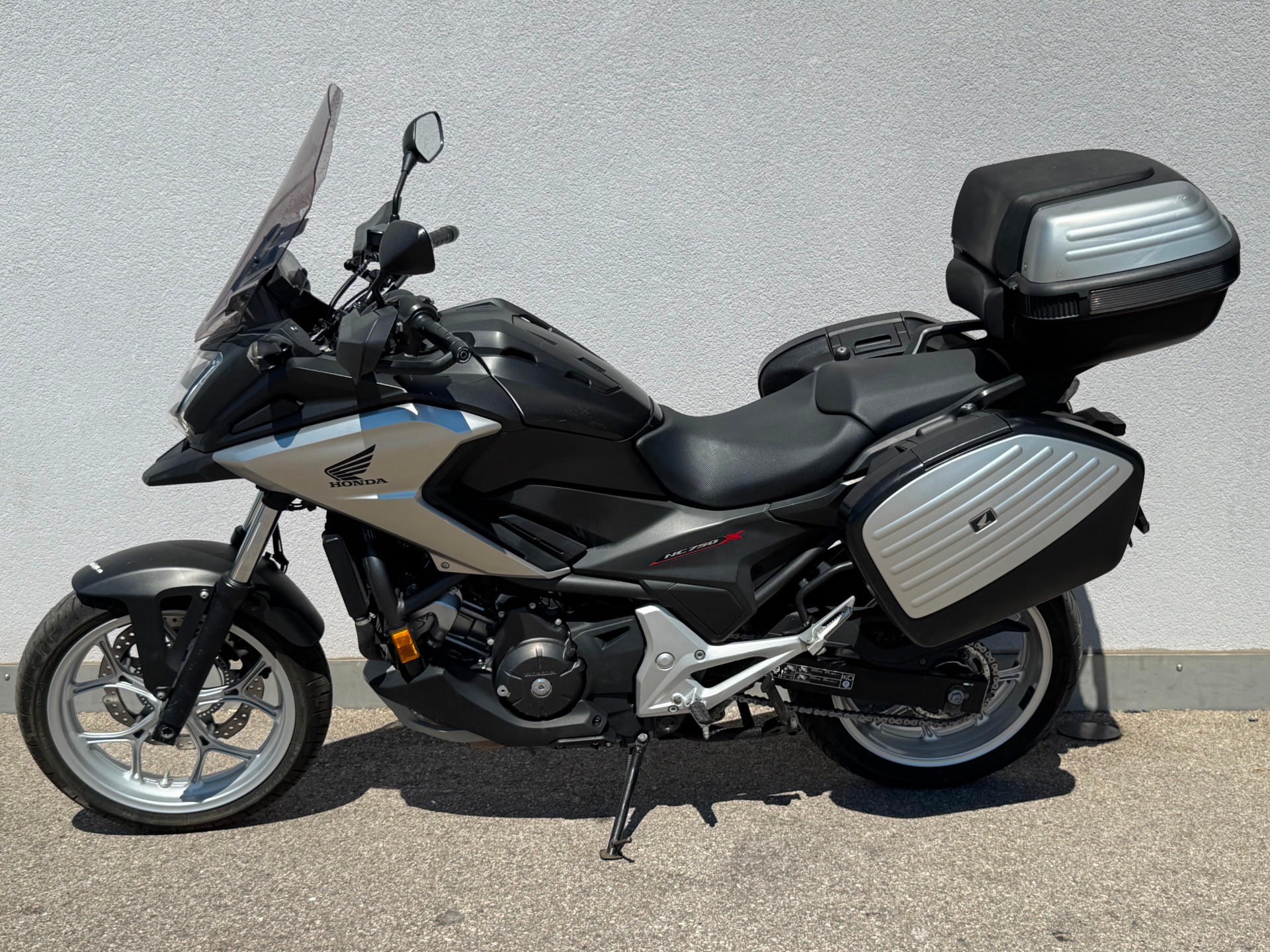 HONDA NC 750 X DTC ABS-image-4
