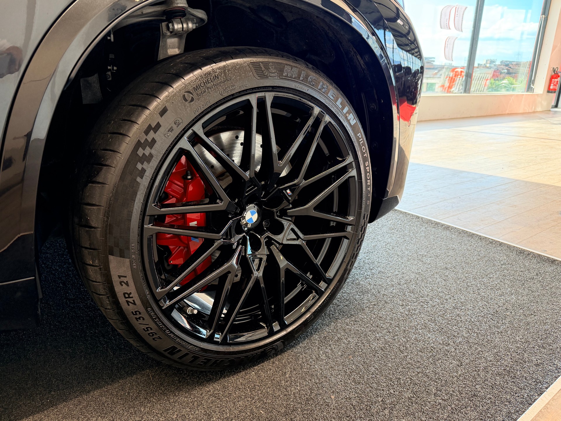 BMW X5M Competition-image-6