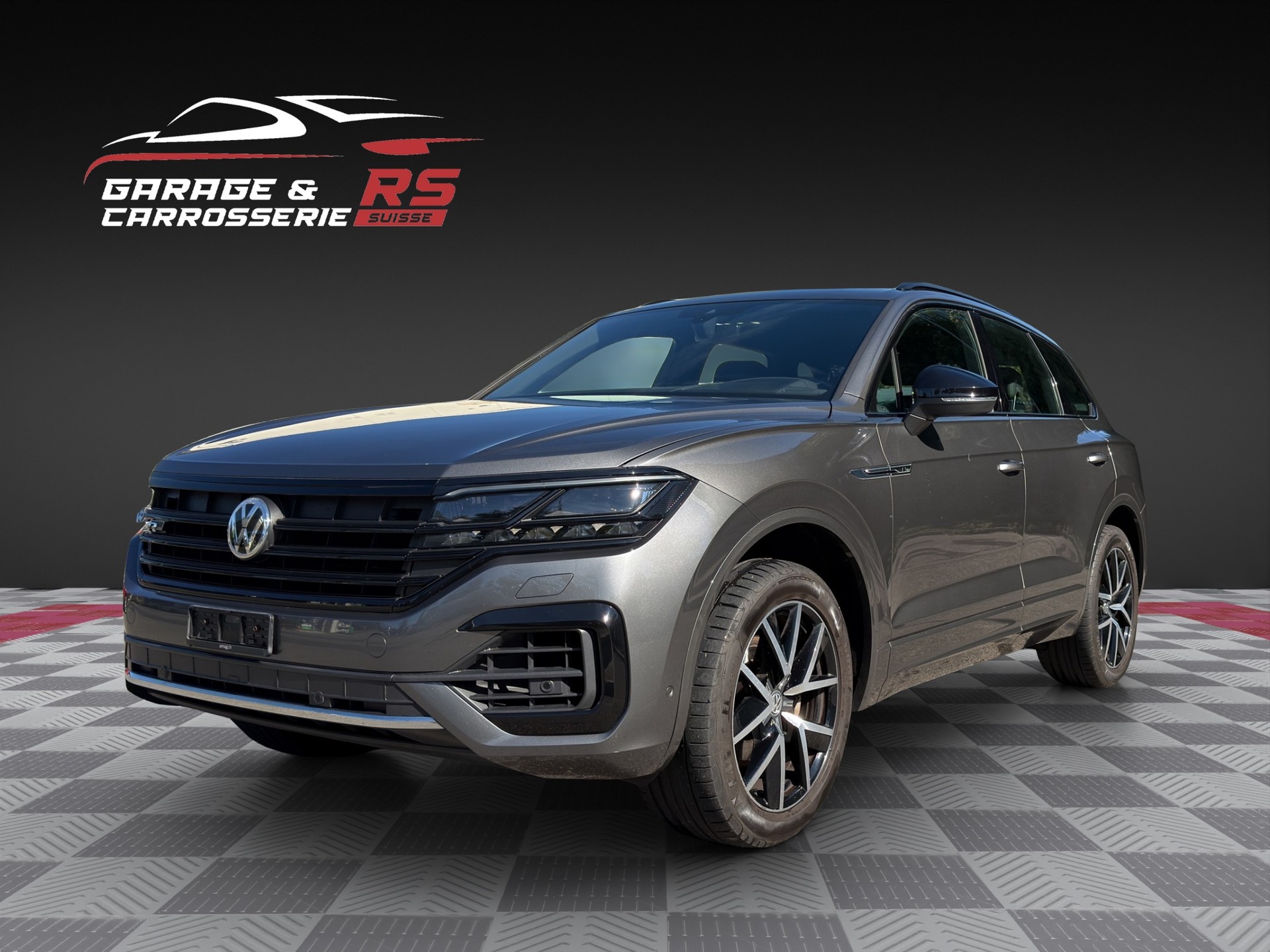 VW Touareg 3.0 TDI R Line Tiptronic