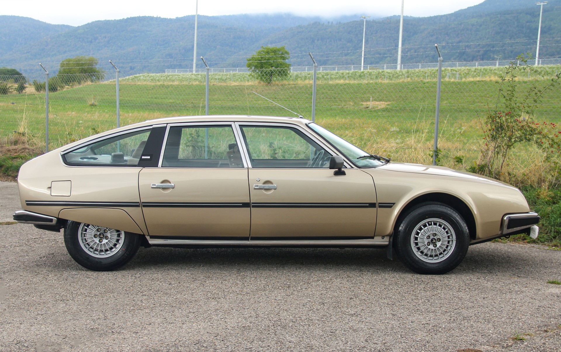 CITROEN CX Sedan 2400 Pallas (IE) Automatic ⭐⭐⭐⭐⭐-image-27