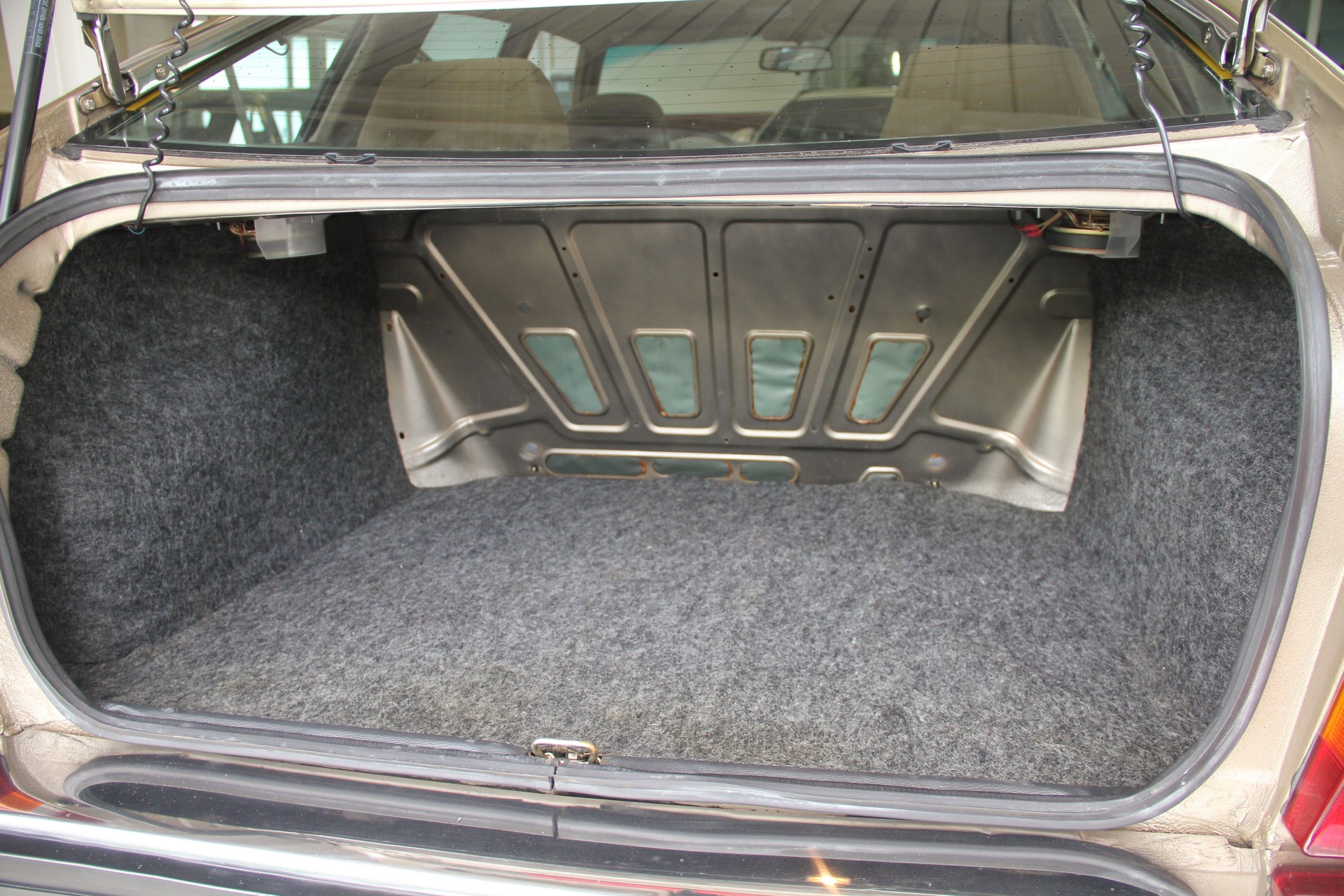 CITROEN CX Sedan 2400 Pallas (IE) Automatic ⭐⭐⭐⭐⭐-image-18