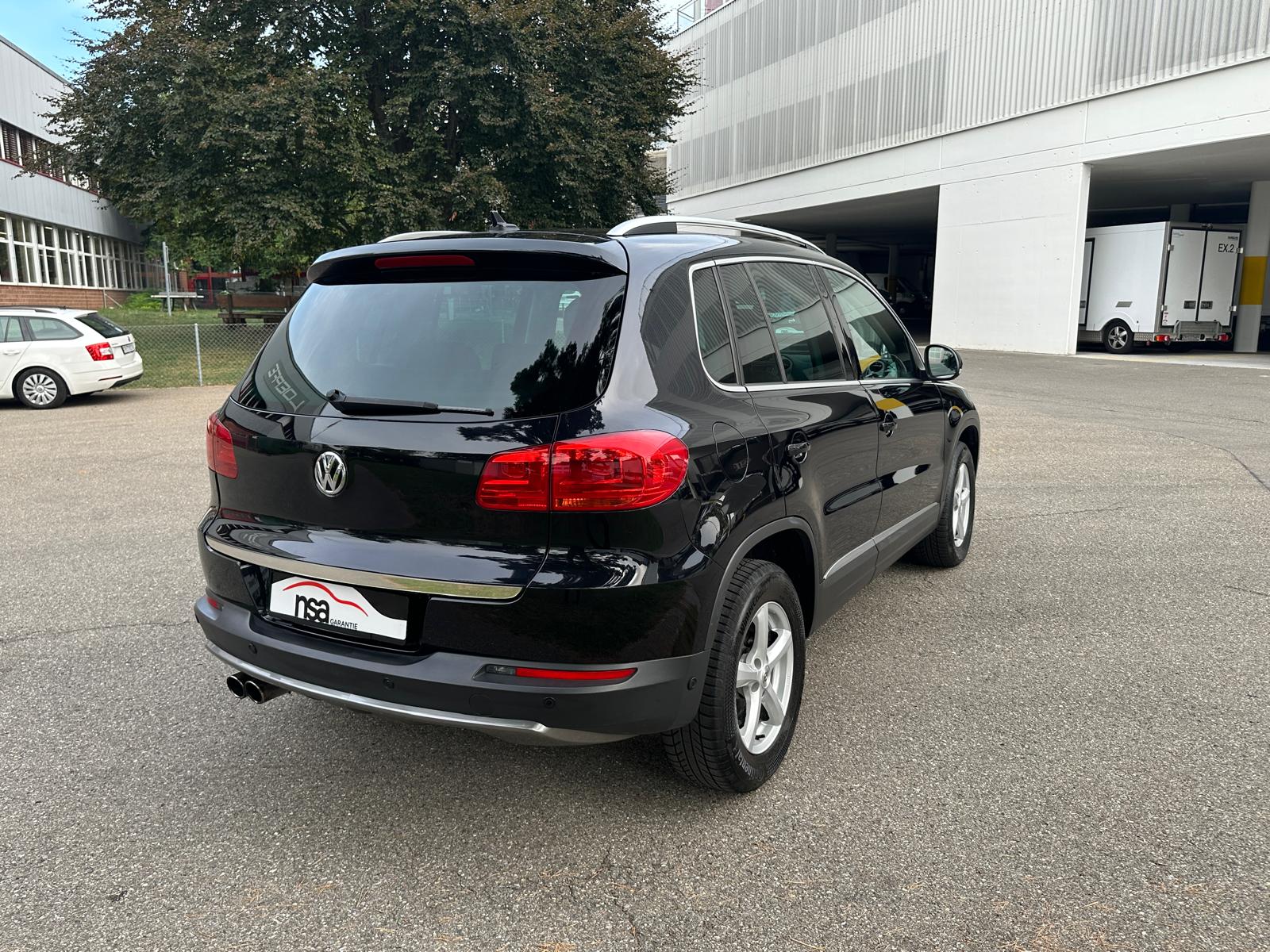 VW Tiguan 2.0 TSI Track&Style 4Motion DSG-image-3