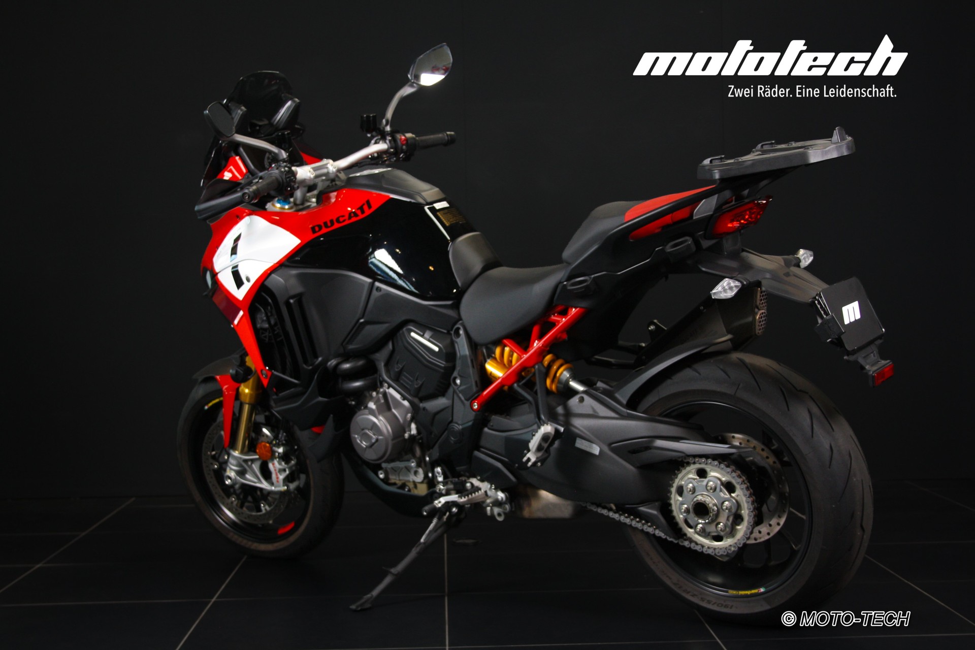 DUCATI Multistrada V4 Pikes Peak Radar-showroom-element-3