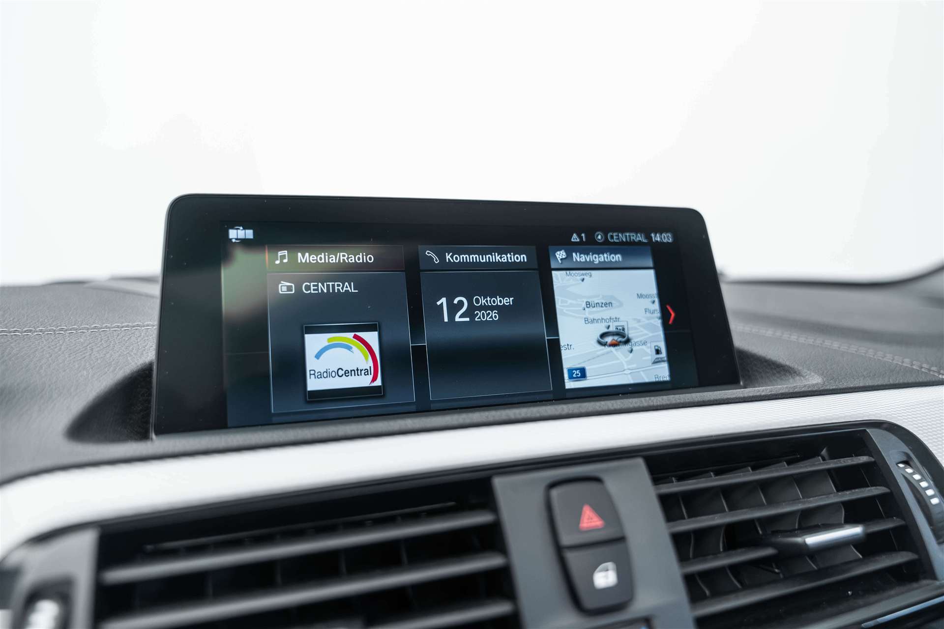 BMW BMW M240i xDrive Steptronic-image-22