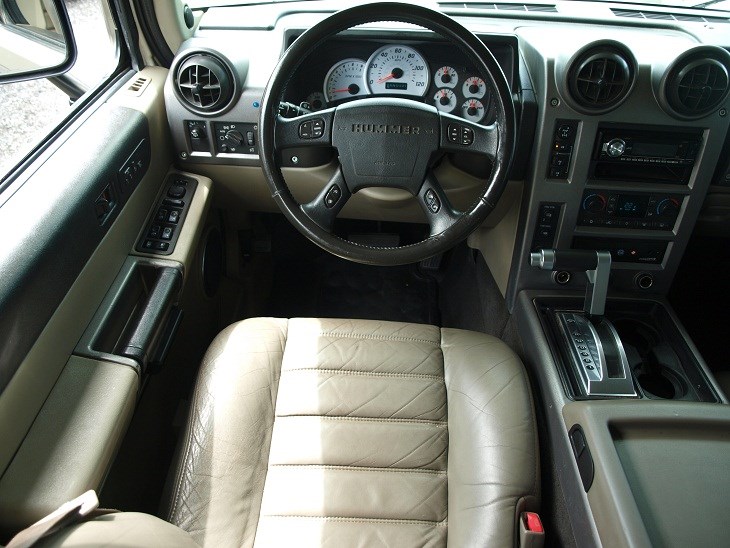 HUMMER H2 6.0 V8-image-5