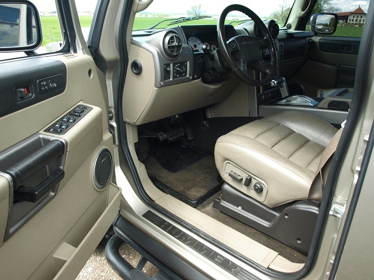 HUMMER H2 6.0 V8-image-6