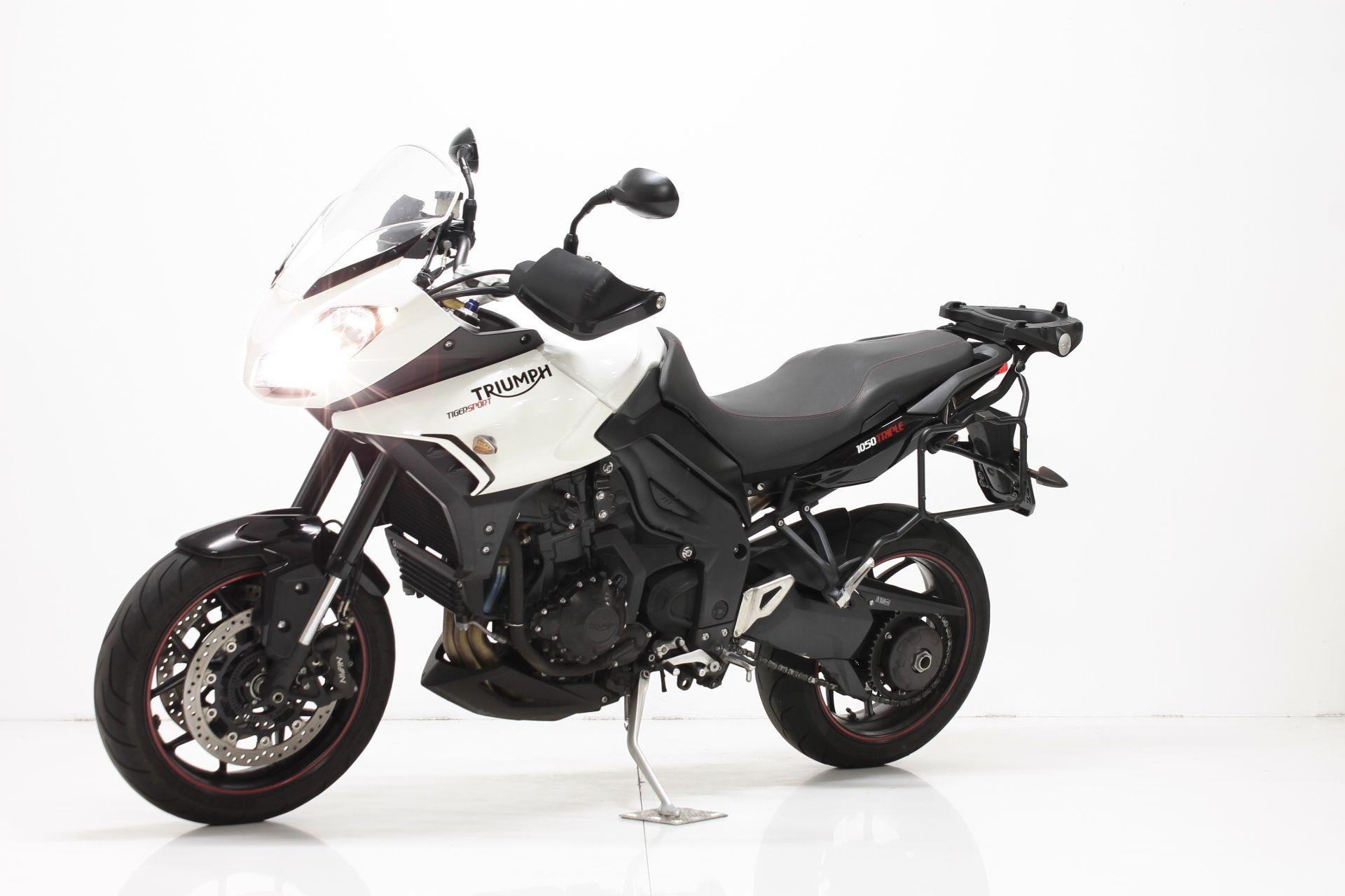 TRIUMPH Tiger Sport 1050-image-1