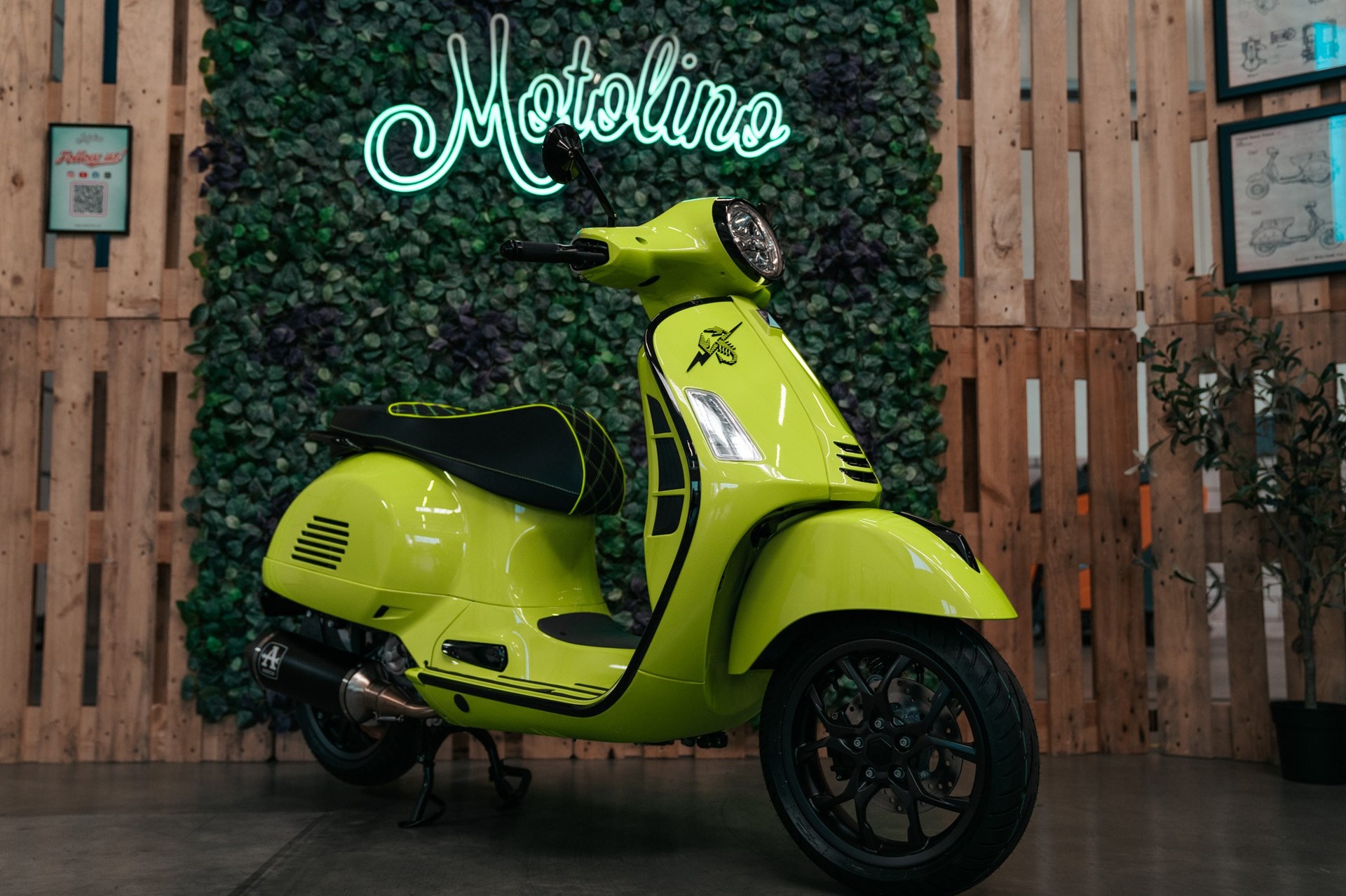 PIAGGIO Vespa GTS 300 Super ABS
