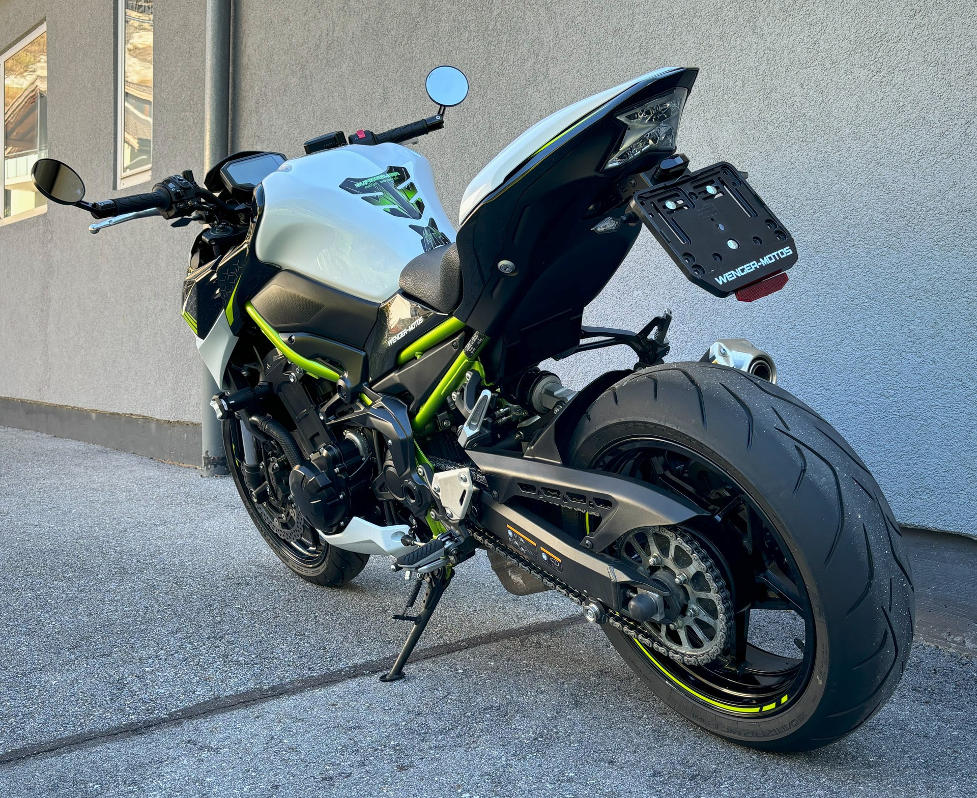 KAWASAKI Z 900-image-4