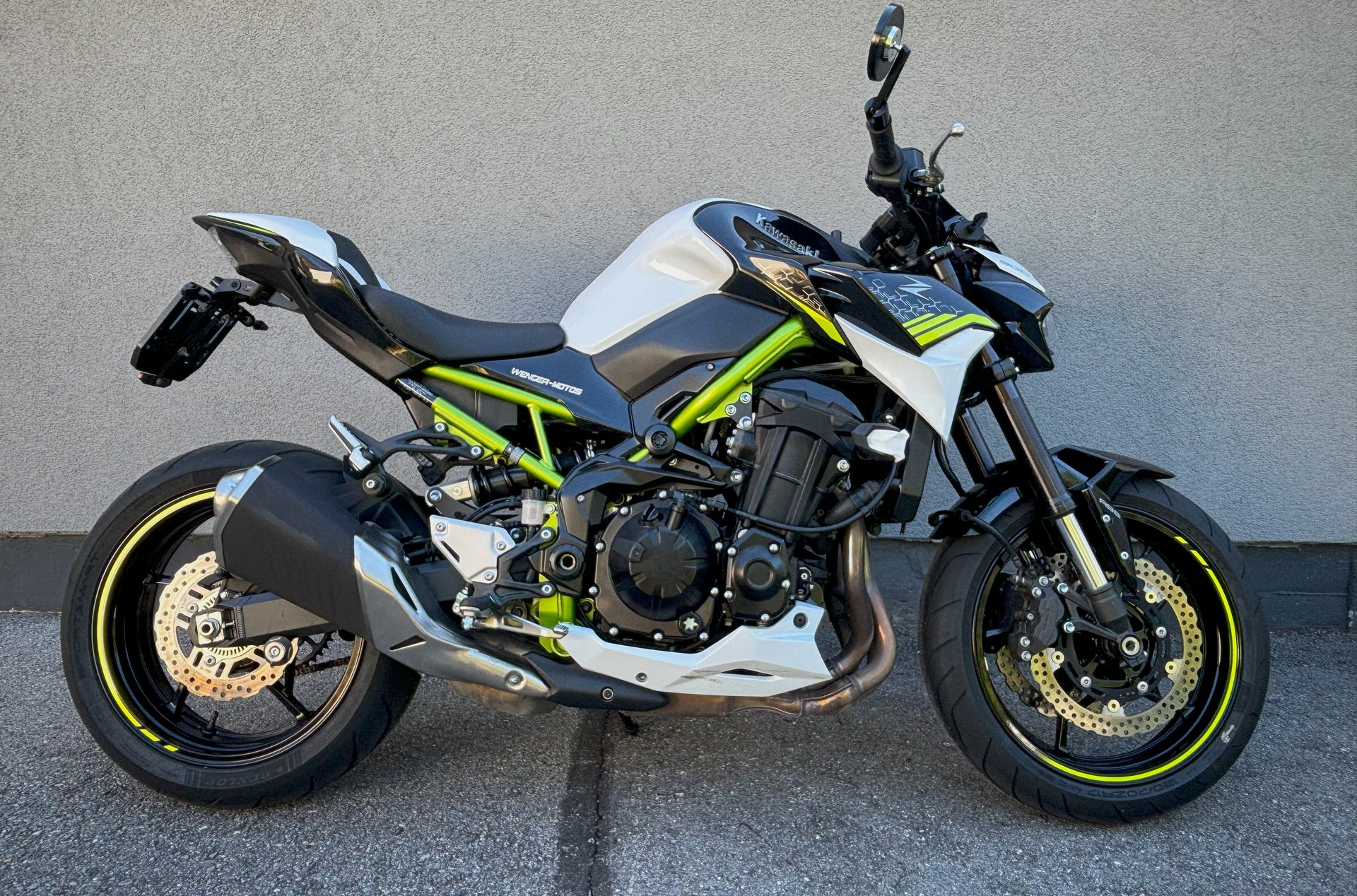 KAWASAKI Z 900