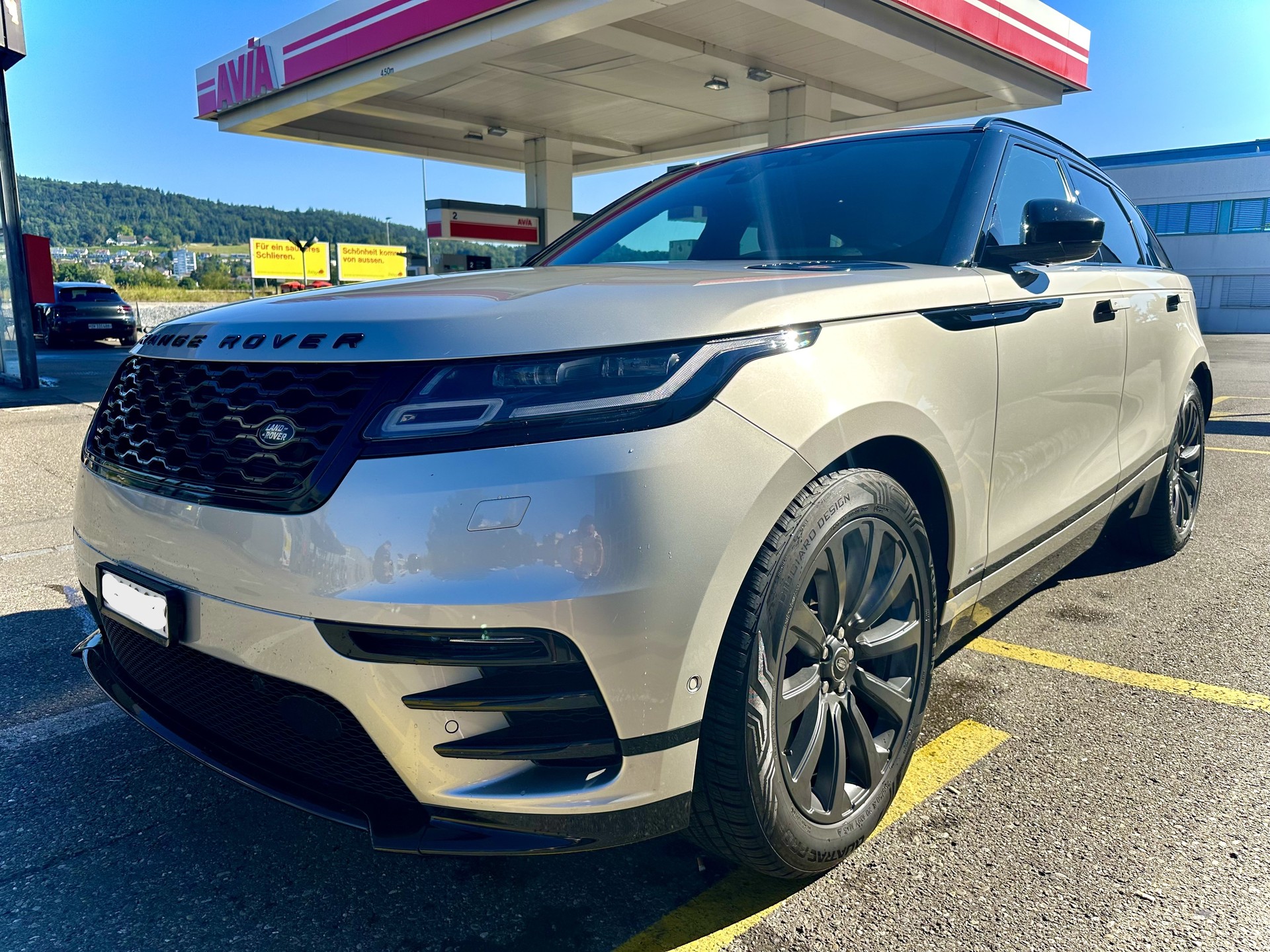 LAND ROVER Range Rover Velar R-Dynamic D 300 Automatic-image-7