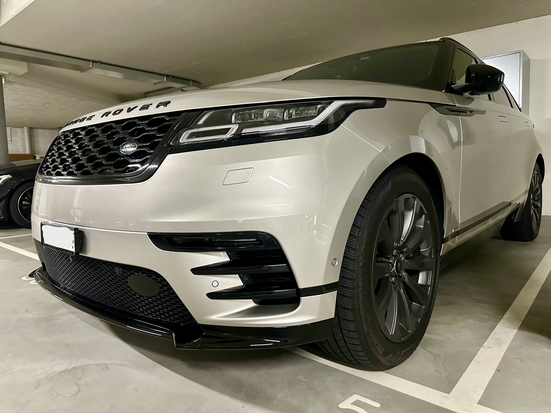 LAND ROVER Range Rover Velar R-Dynamic D 300 Automatic