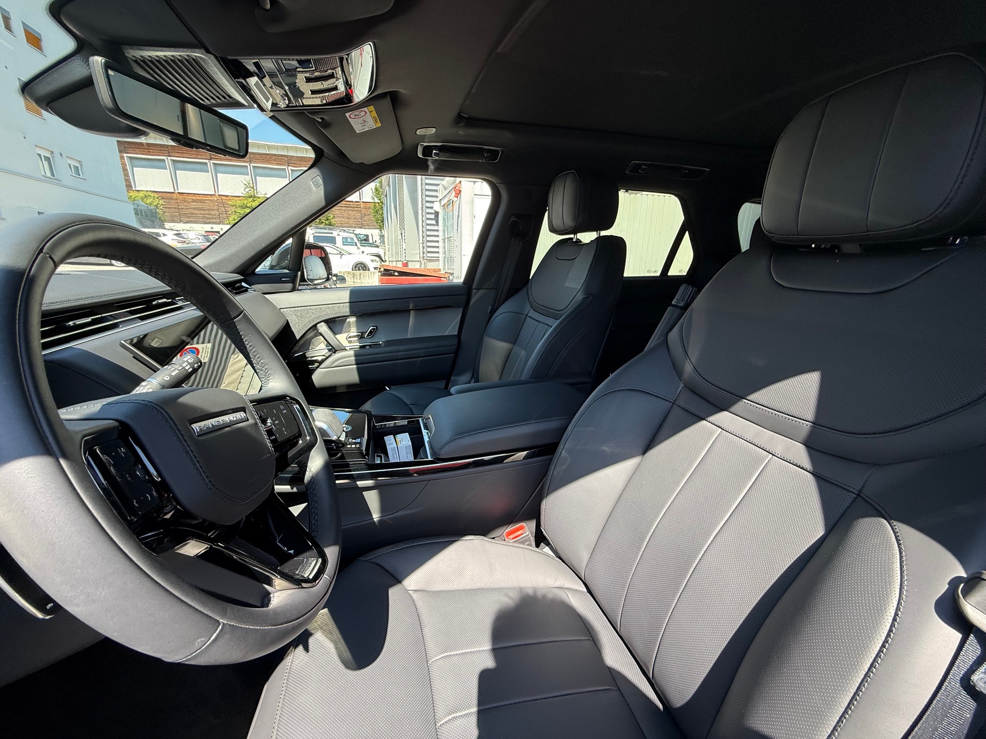 LAND ROVER Range Rover Sport D300 3.0 TD6 MHEV Dynamic SE Automatic-image-10