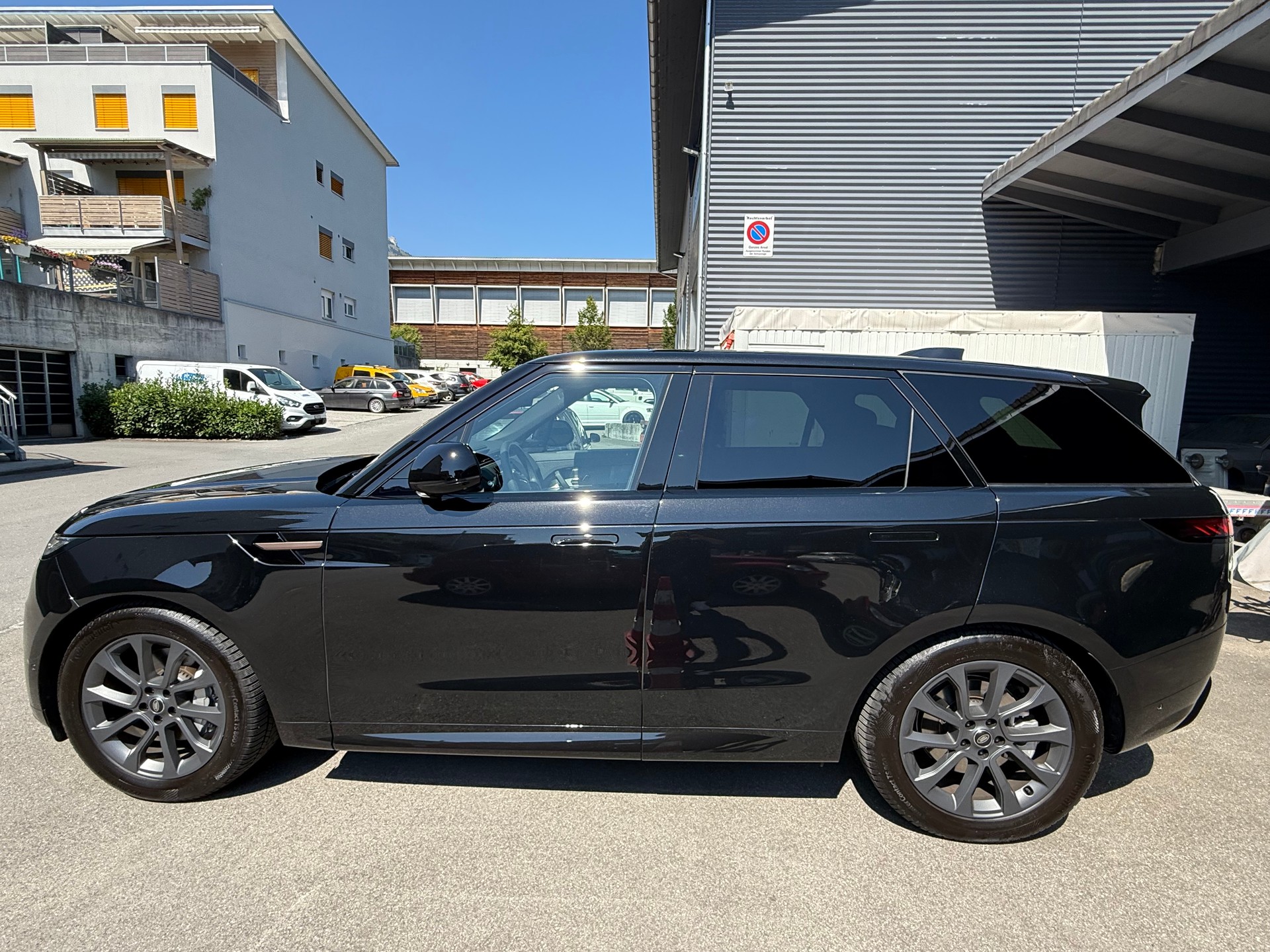 LAND ROVER Range Rover Sport D300 3.0 TD6 MHEV Dynamic SE Automatic-image-7