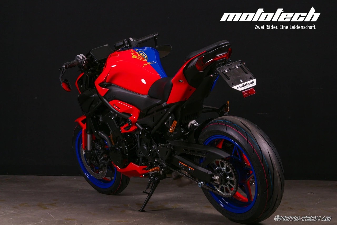 KAWASAKI Z 900 (35/70kW) LIMITIERTE FCB MEISTER EDITION-image-2