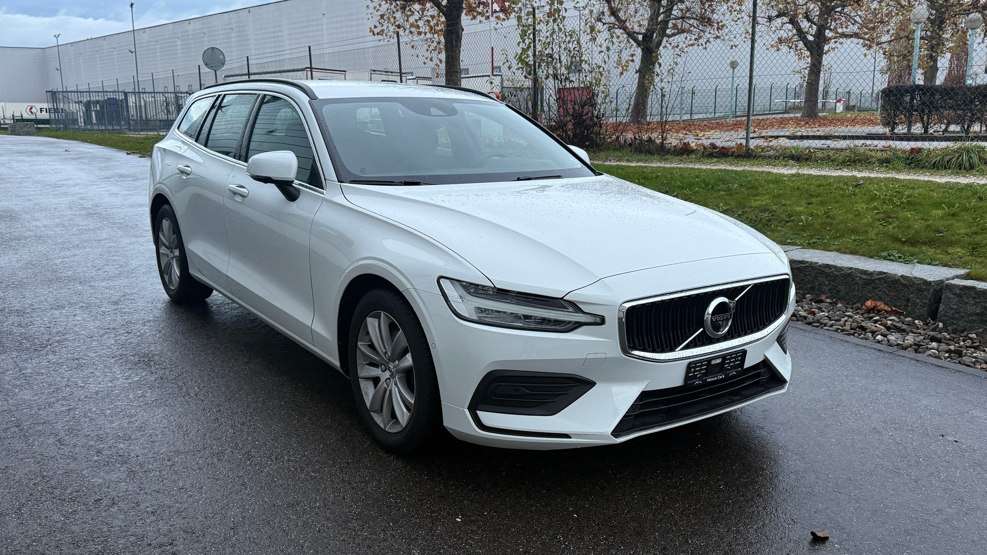 VOLVO V60 B4 Diesel Mild Hybrid **FRISCH AB MFK**-image-5