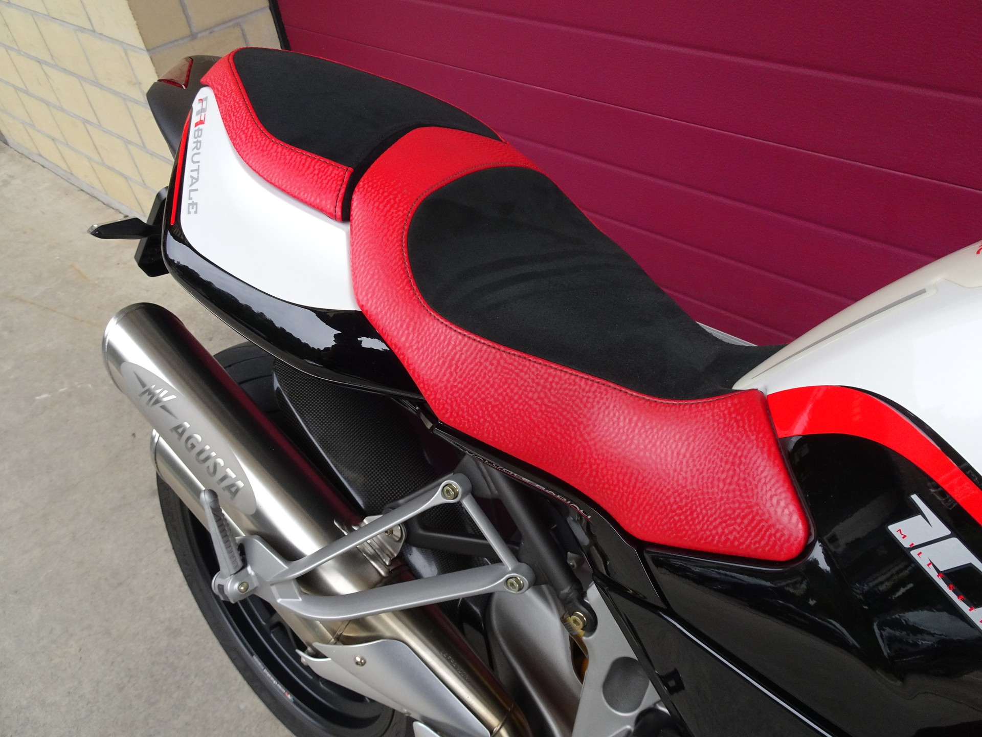 MV AGUSTA B4 Brutale 1078 RR-image-6