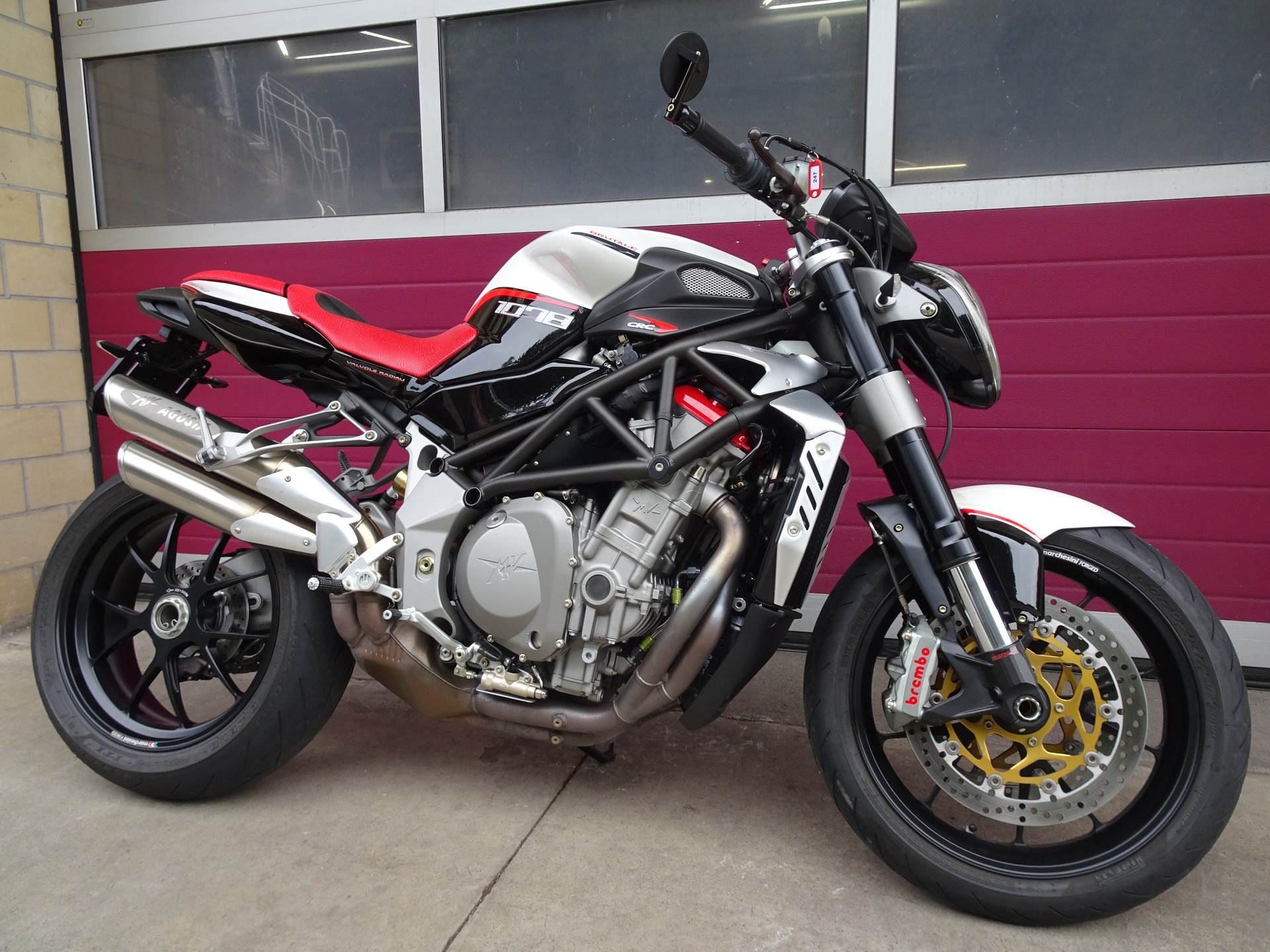 MV AGUSTA B4 Brutale 1078 RR-image-10