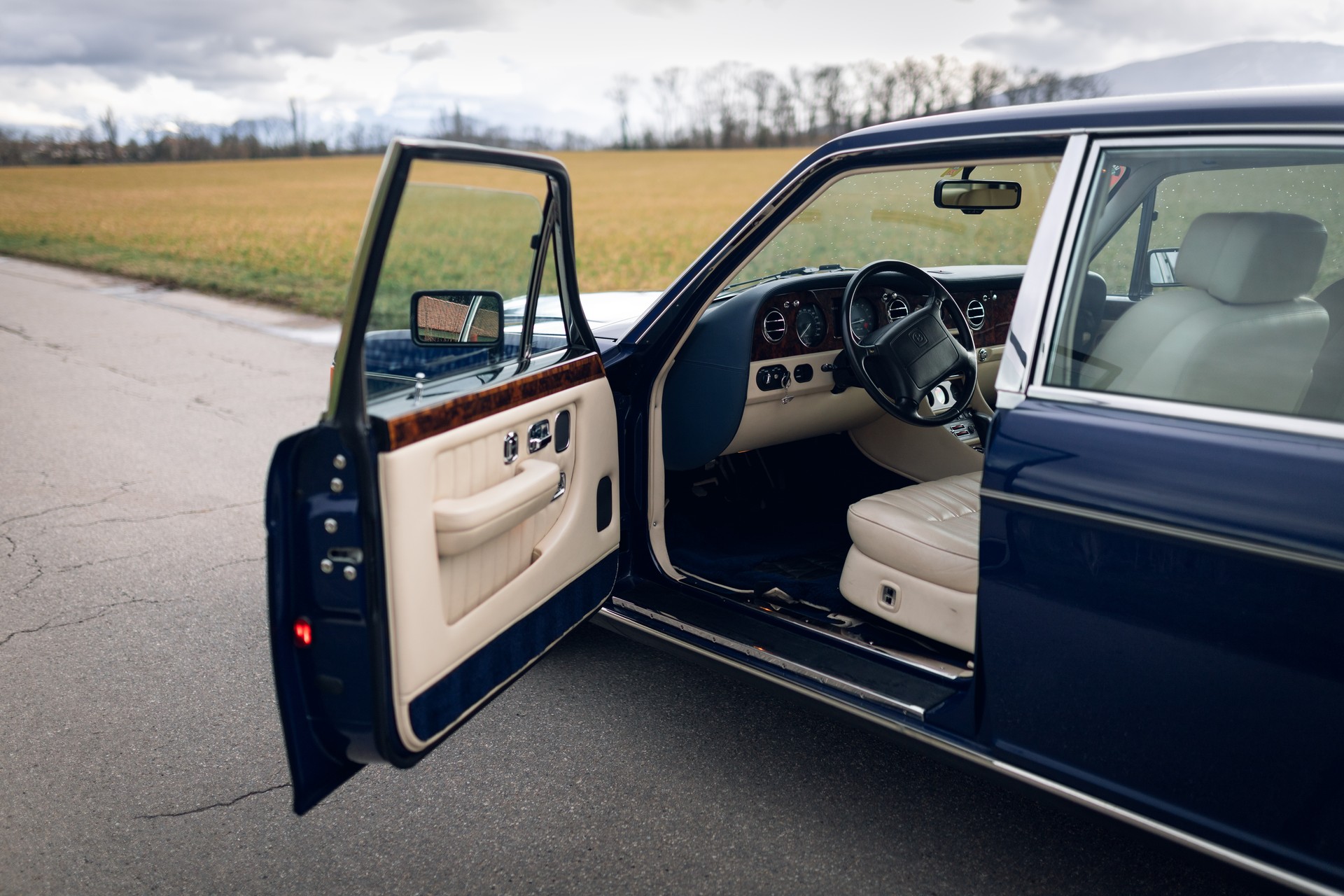 BENTLEY Brooklands-image-5