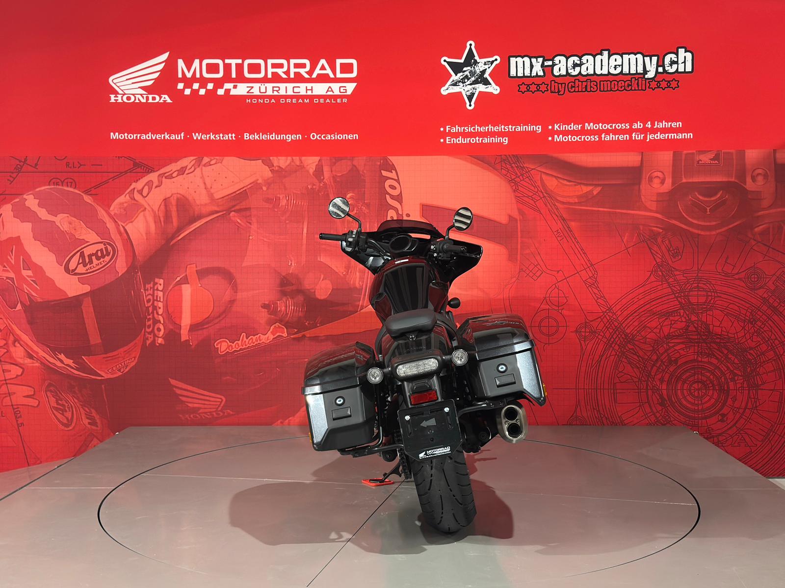 HONDA CMX 1100 Rebel Touring**Schwarz**DEMO-BIKE-image-10