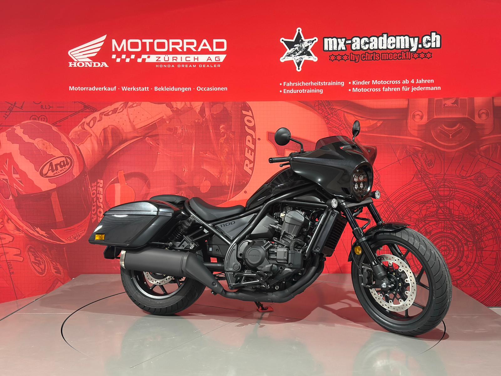 HONDA CMX 1100 Rebel Touring**Schwarz**DEMO-BIKE-showroom-element-3