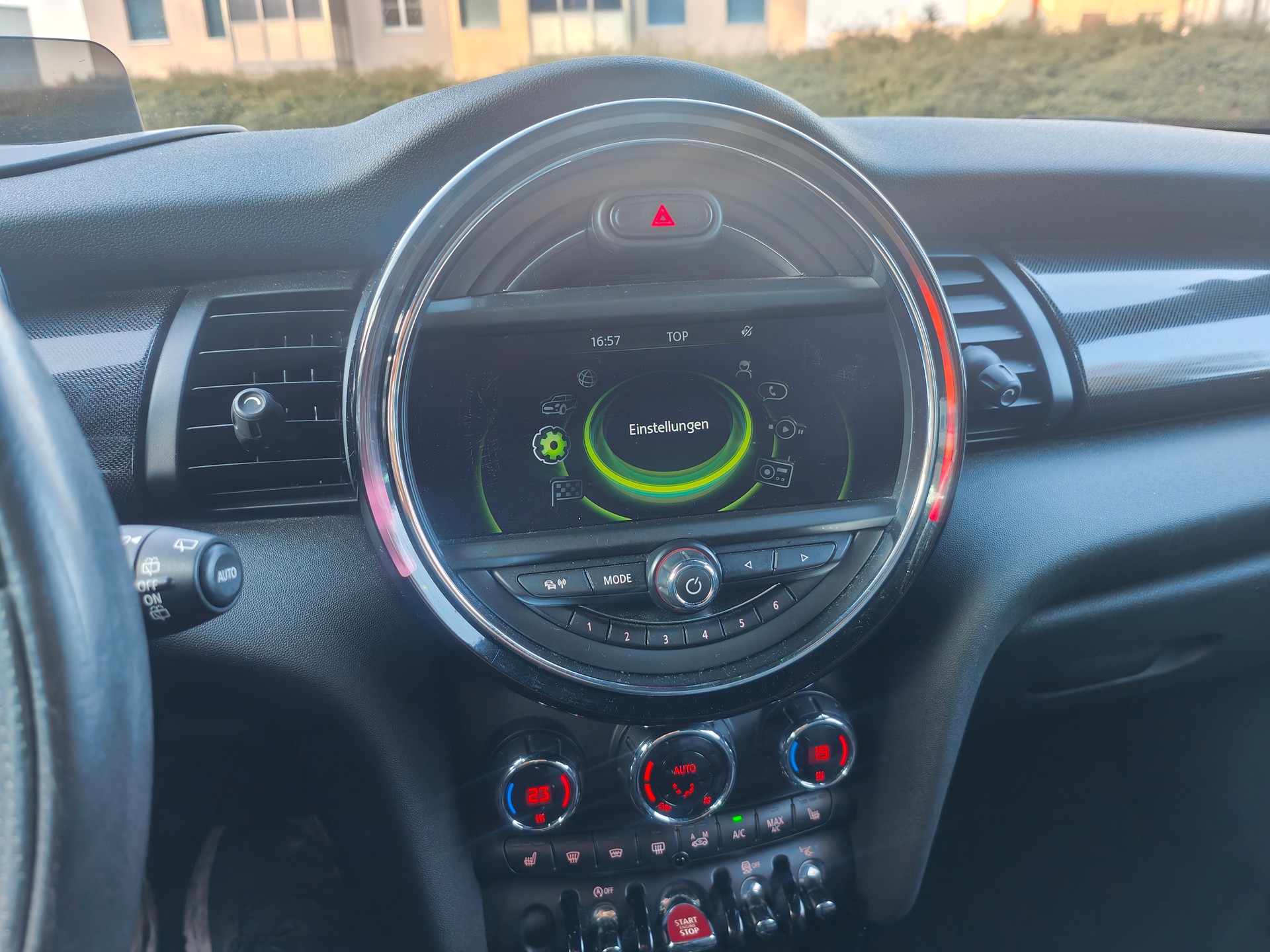 MINI Cooper S-image-12
