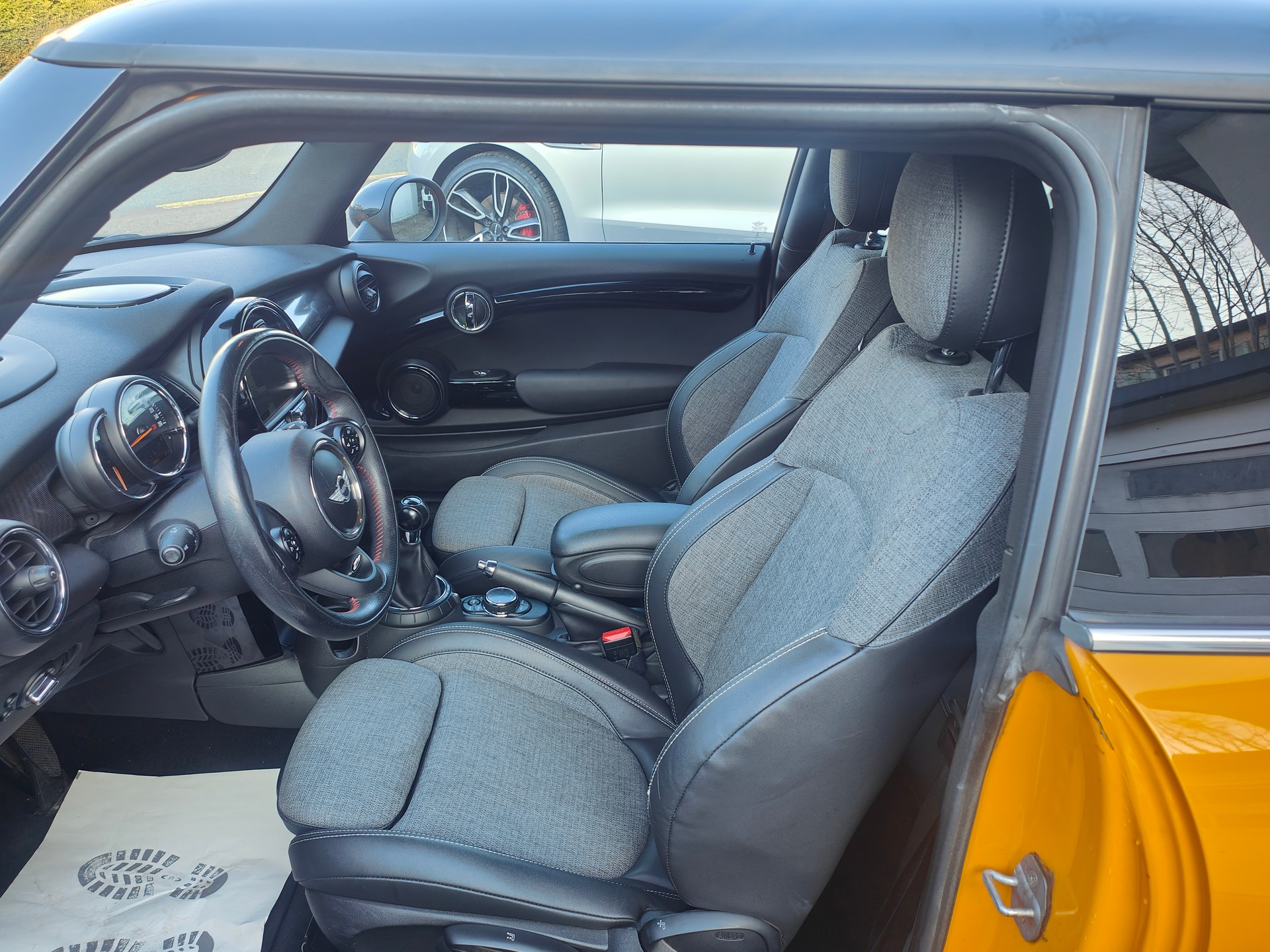 MINI Cooper S-image-7