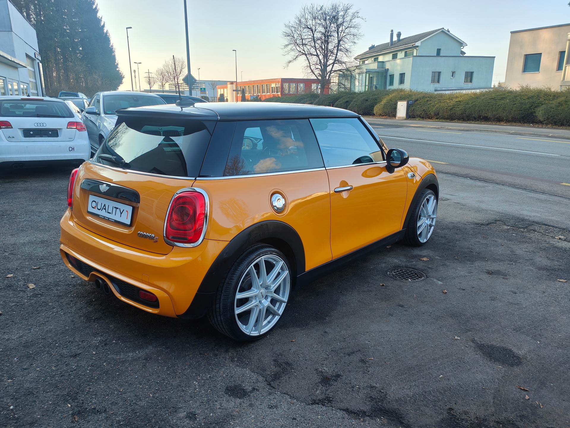 MINI Cooper S-image-6
