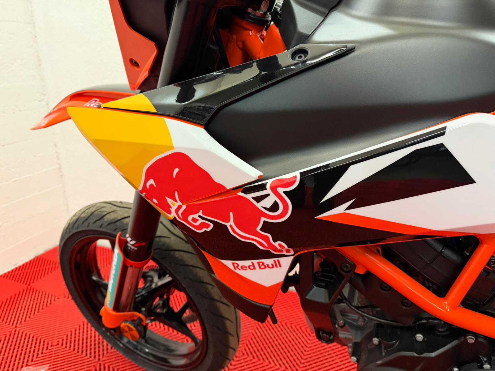 KTM 125 SMC R-image-6