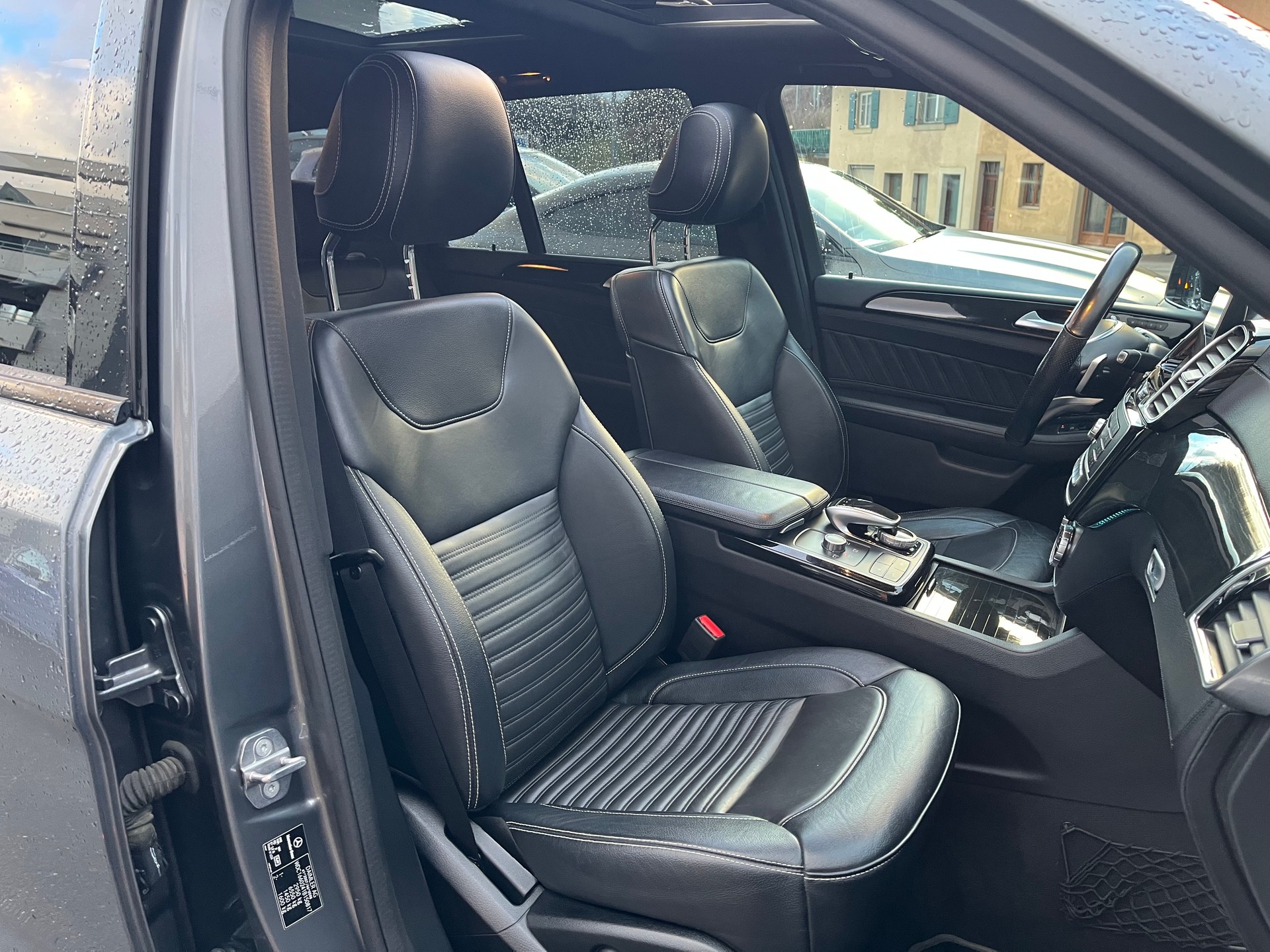MERCEDES-BENZ GLE 350 d Executive 4Matic 9G-Tronic-image-10