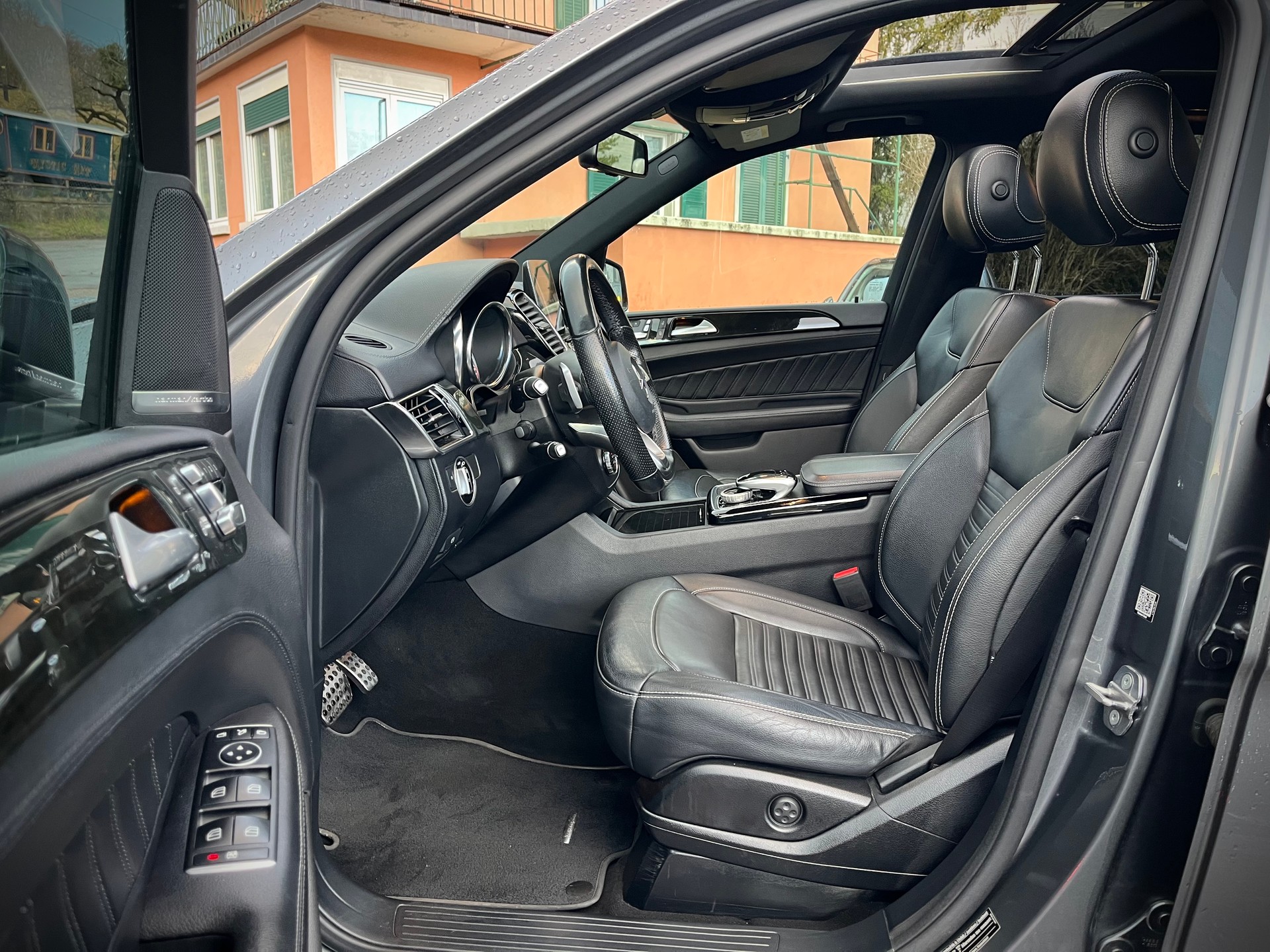 MERCEDES-BENZ GLE 350 d Executive 4Matic 9G-Tronic-image-5