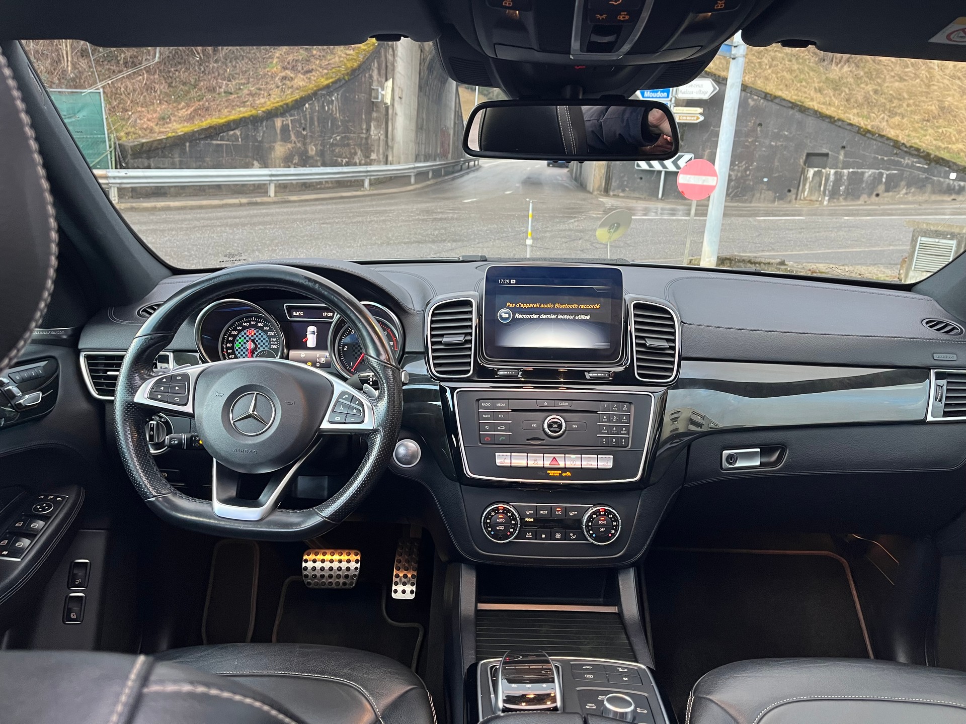 MERCEDES-BENZ GLE 350 d Executive 4Matic 9G-Tronic-image-7