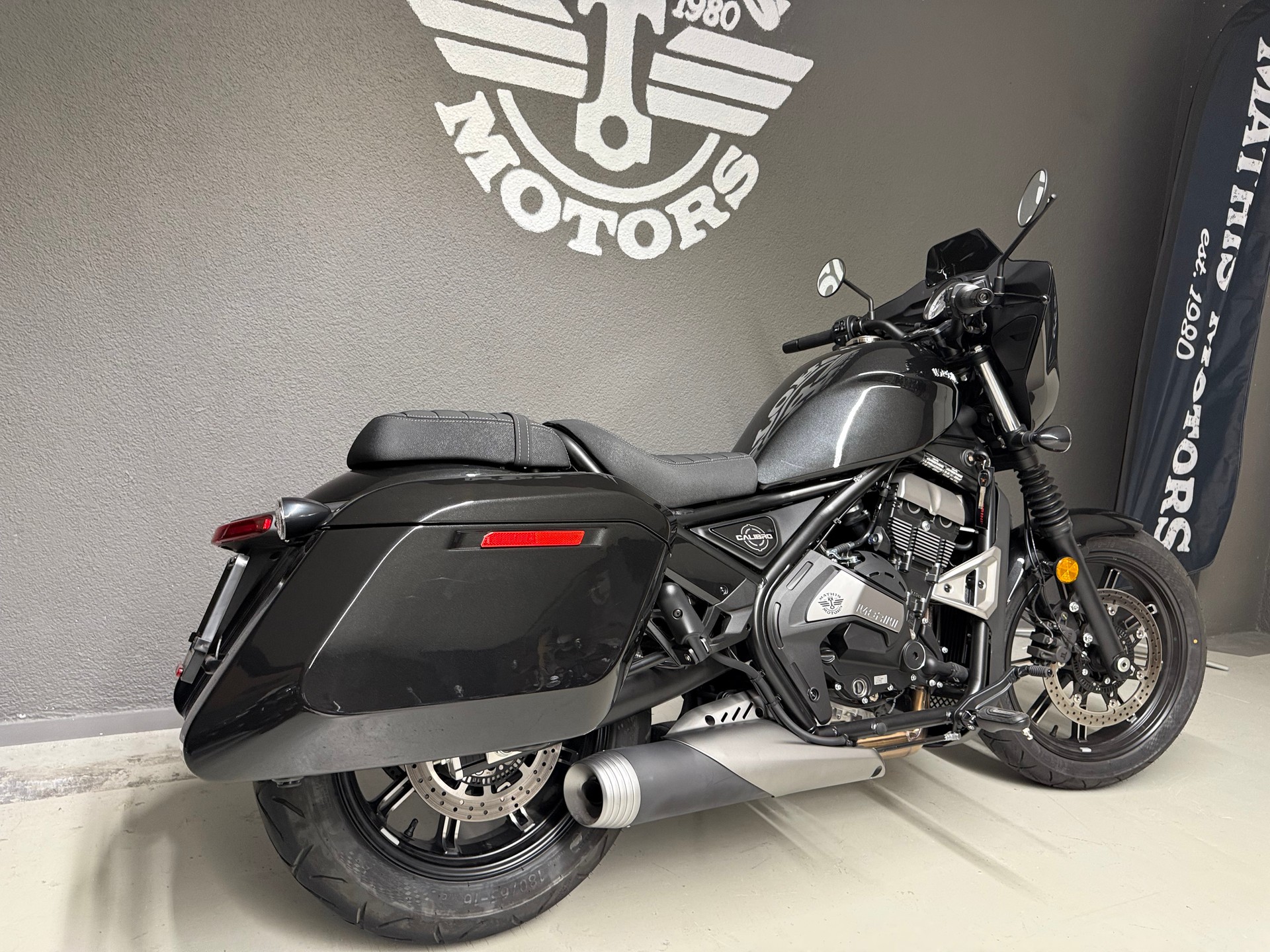 MOTO MORINI CALIBRO BAGGER 700-image-11