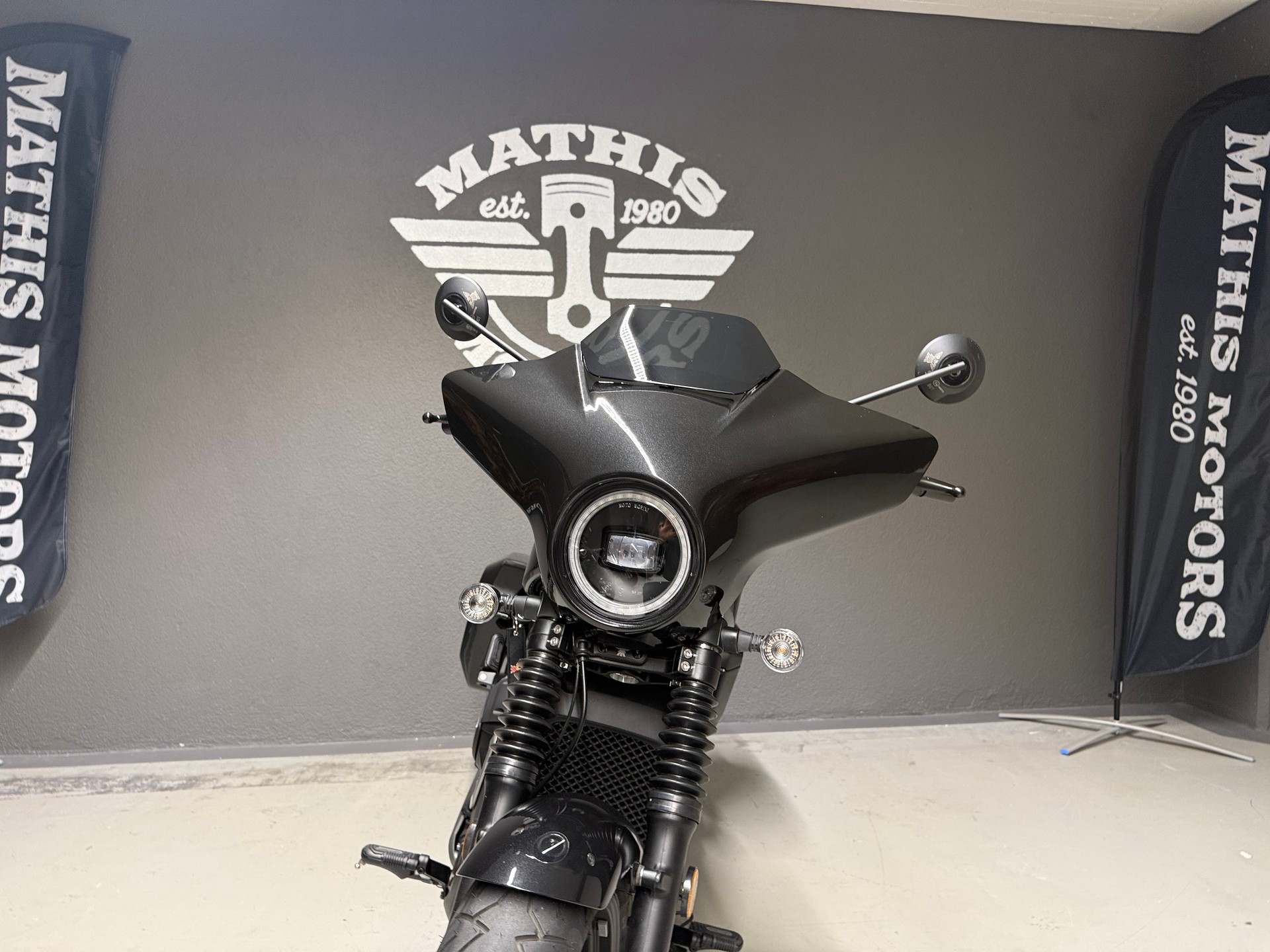 MOTO MORINI CALIBRO BAGGER 700-image-7