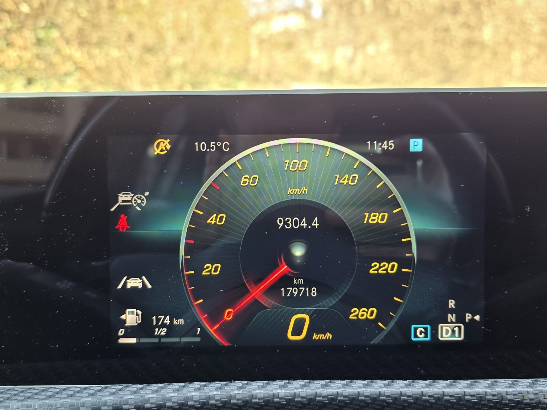 MERCEDES-BENZ A 180 d Style 7G-DCT-image-9