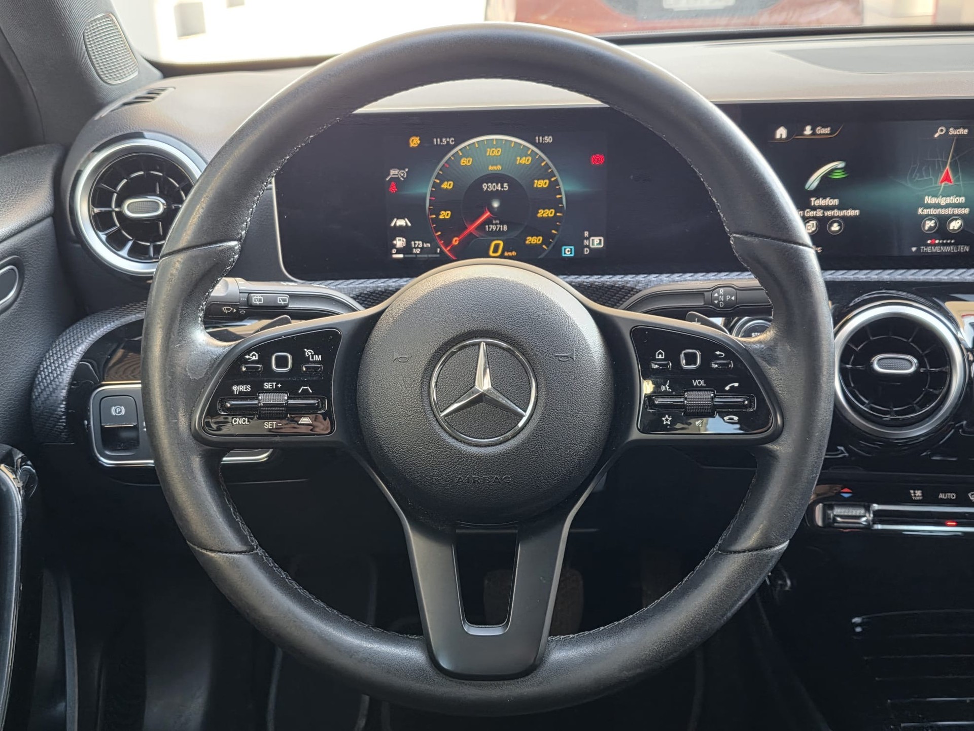 MERCEDES-BENZ A 180 d Style 7G-DCT-image-8