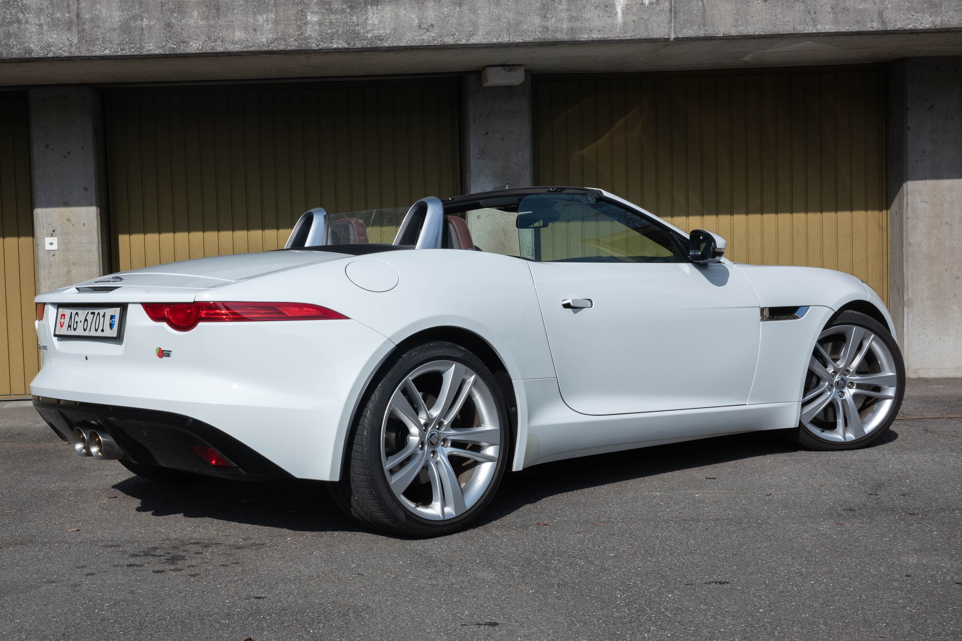 JAGUAR F-Type Convertible S 3.0 V6 S/C-image-1