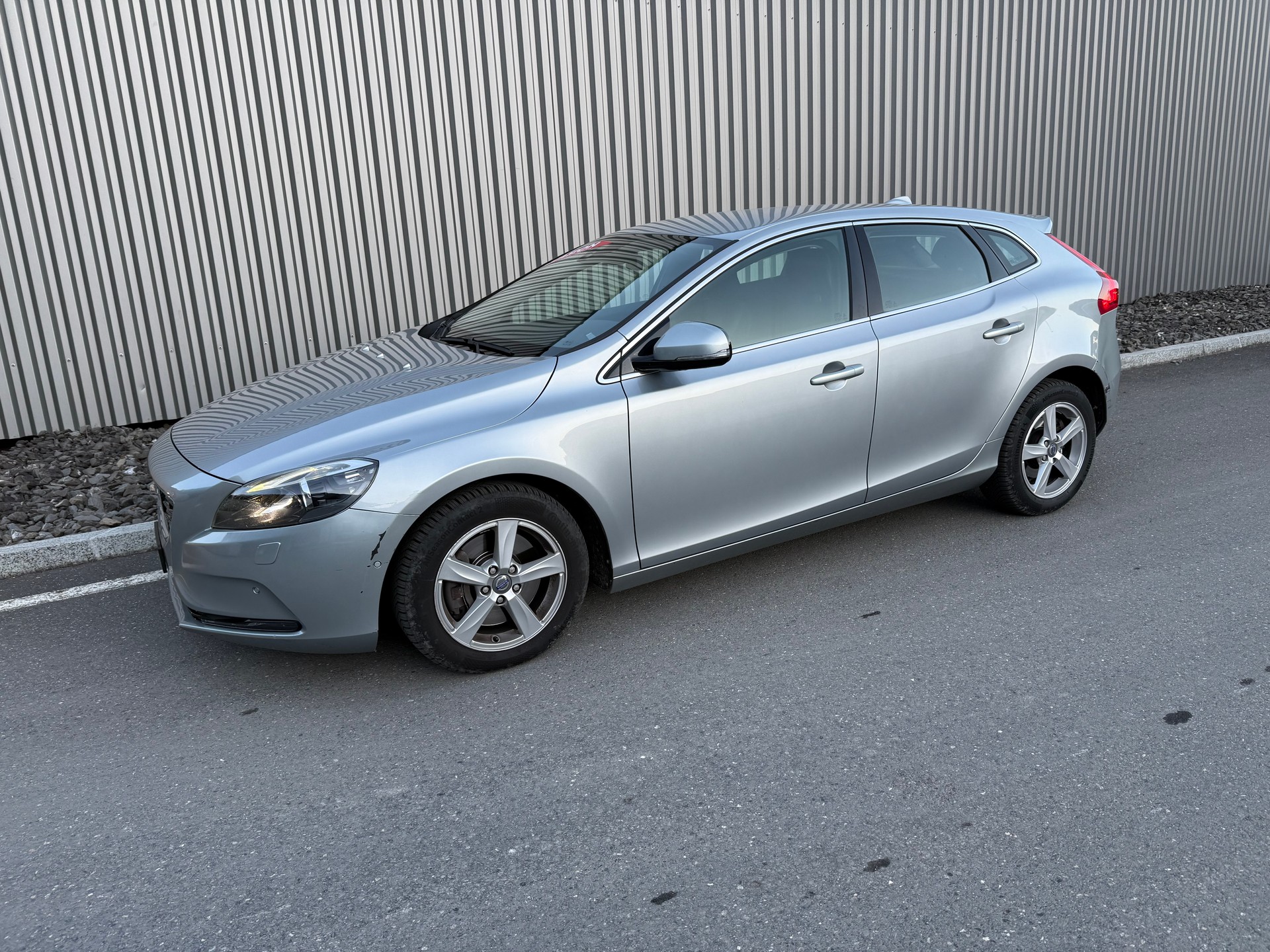 VOLVO V40 D3 Momentum Geartronic