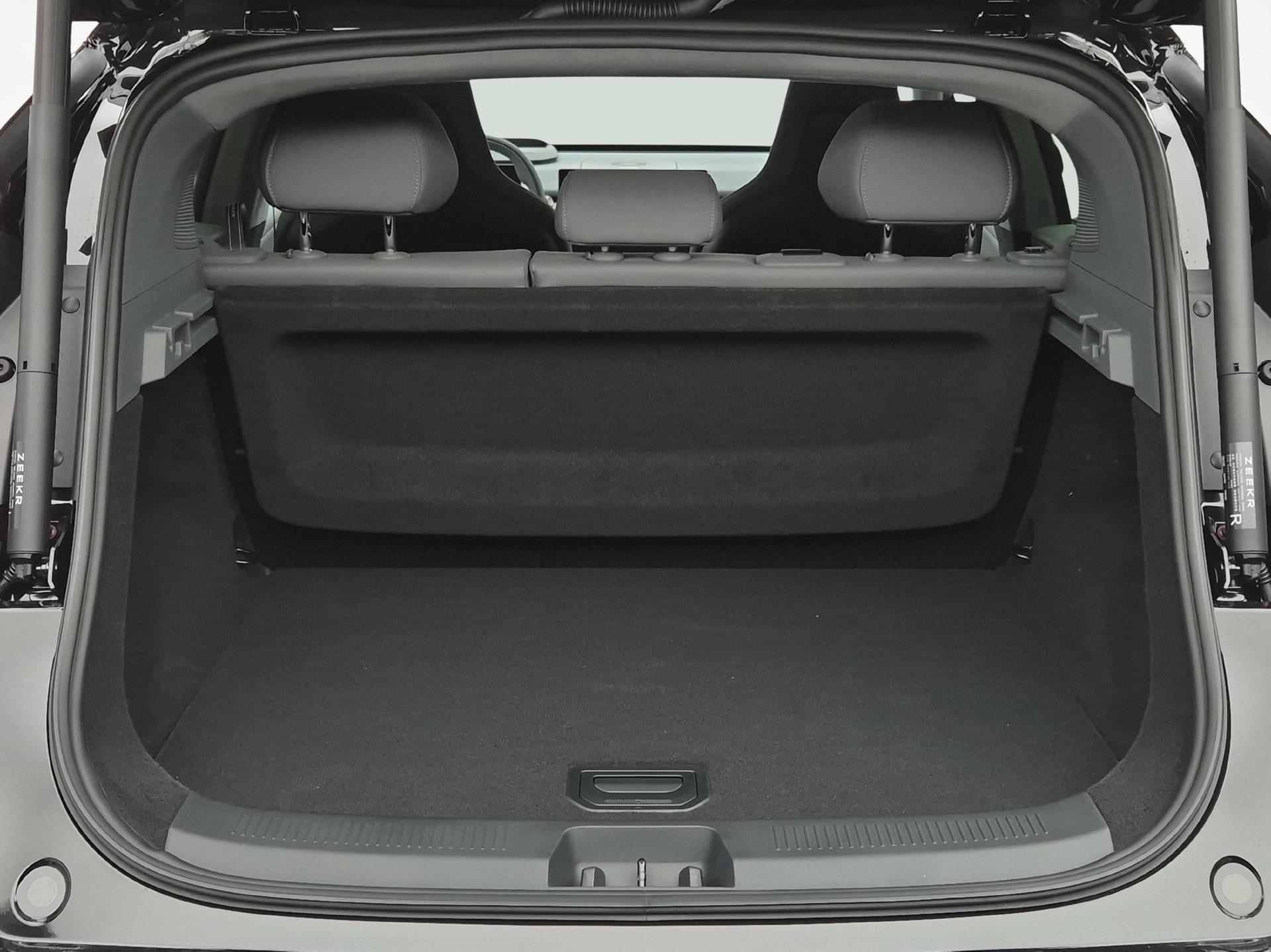 ZEEKR X Privilege AWD ab 1.29% Leasing-image-17