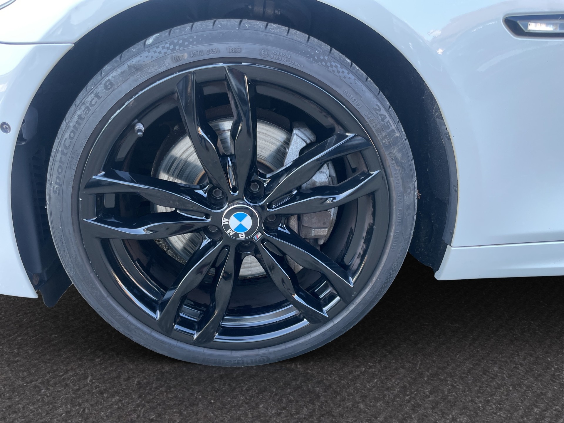 BMW 535d xDrive M Sport Touring Steptronic-image-13